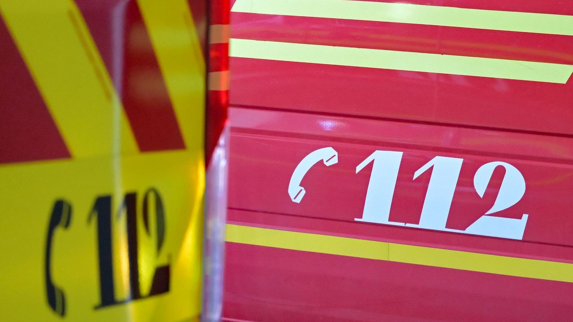 Feuerwehr und Rettungsdienst waren mit einem Großaufgebot im Einsatz. (Symbolbild)