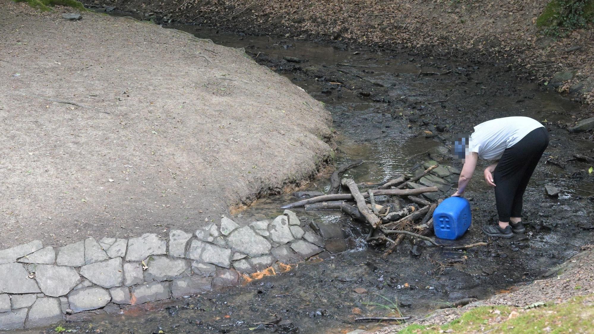 Illegale Wasserentnahme am Bach- Milchbornbach Bensberg