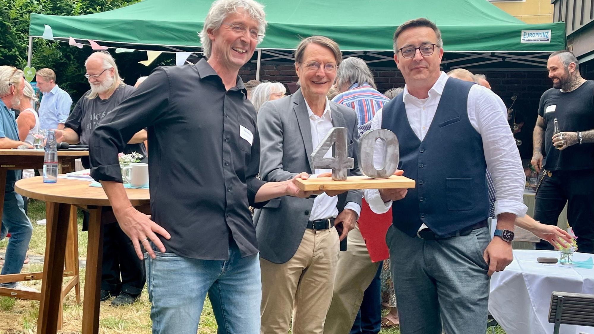 Feiern 40 Jahre Offene Jugendberufshilfe: Ansgar Lutz, Karl Lauterbach und Thomas Fischer-Wesselmann
