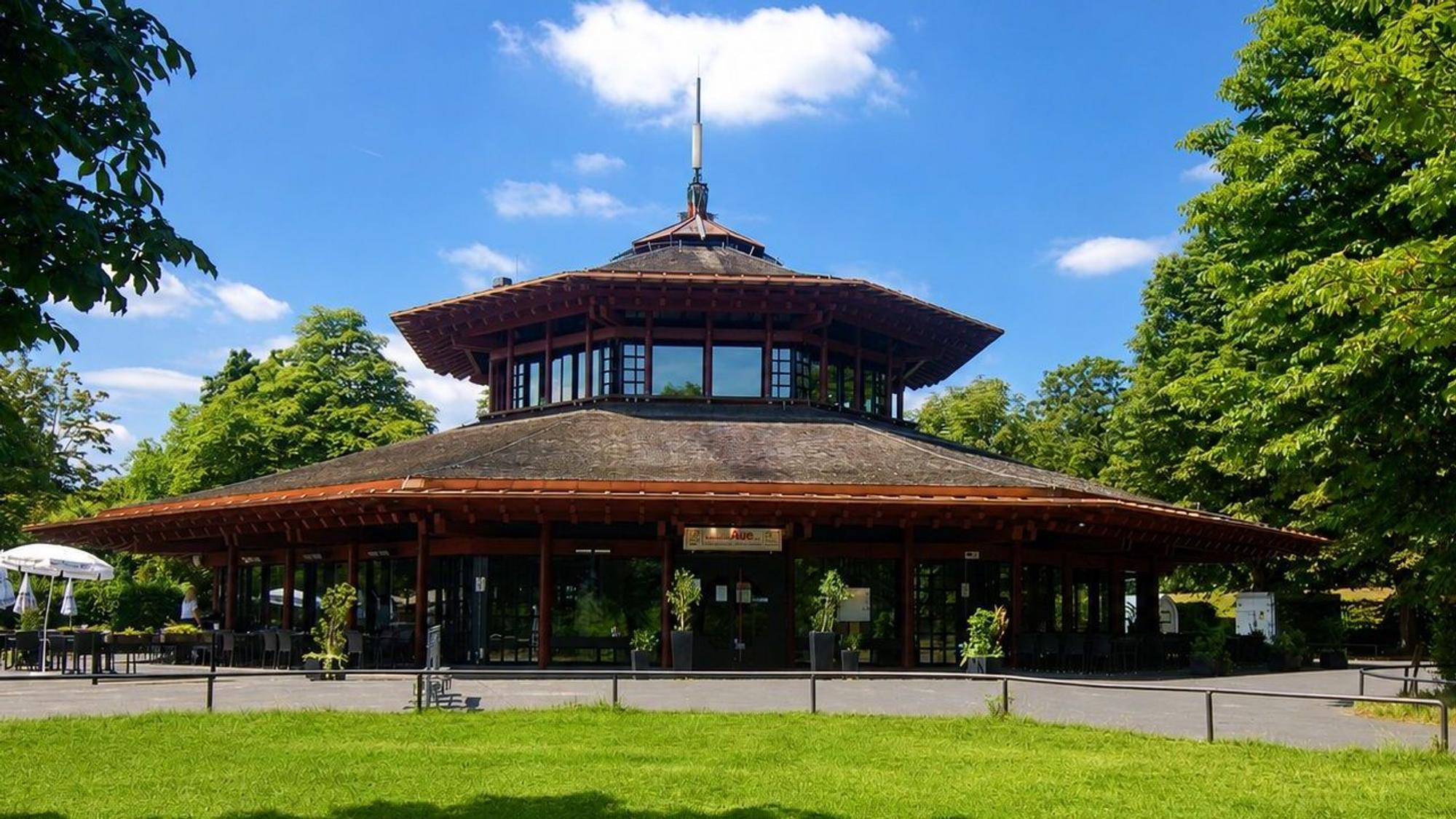 Blick auf das Parkrestaurant in der Bonner Rheinaue. Das Lokal sucht einen neuen Besitzer.