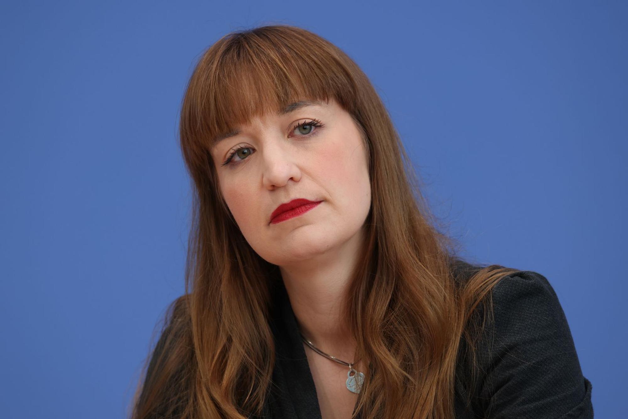 Heidi Reichinnek war im Podcast „Talk-o-Mat“ zu Gast - mit einer ihr zunächst unbekannten Gesprächspartnerin. (Bild: 2025 Getty Images/Sean Gallup)