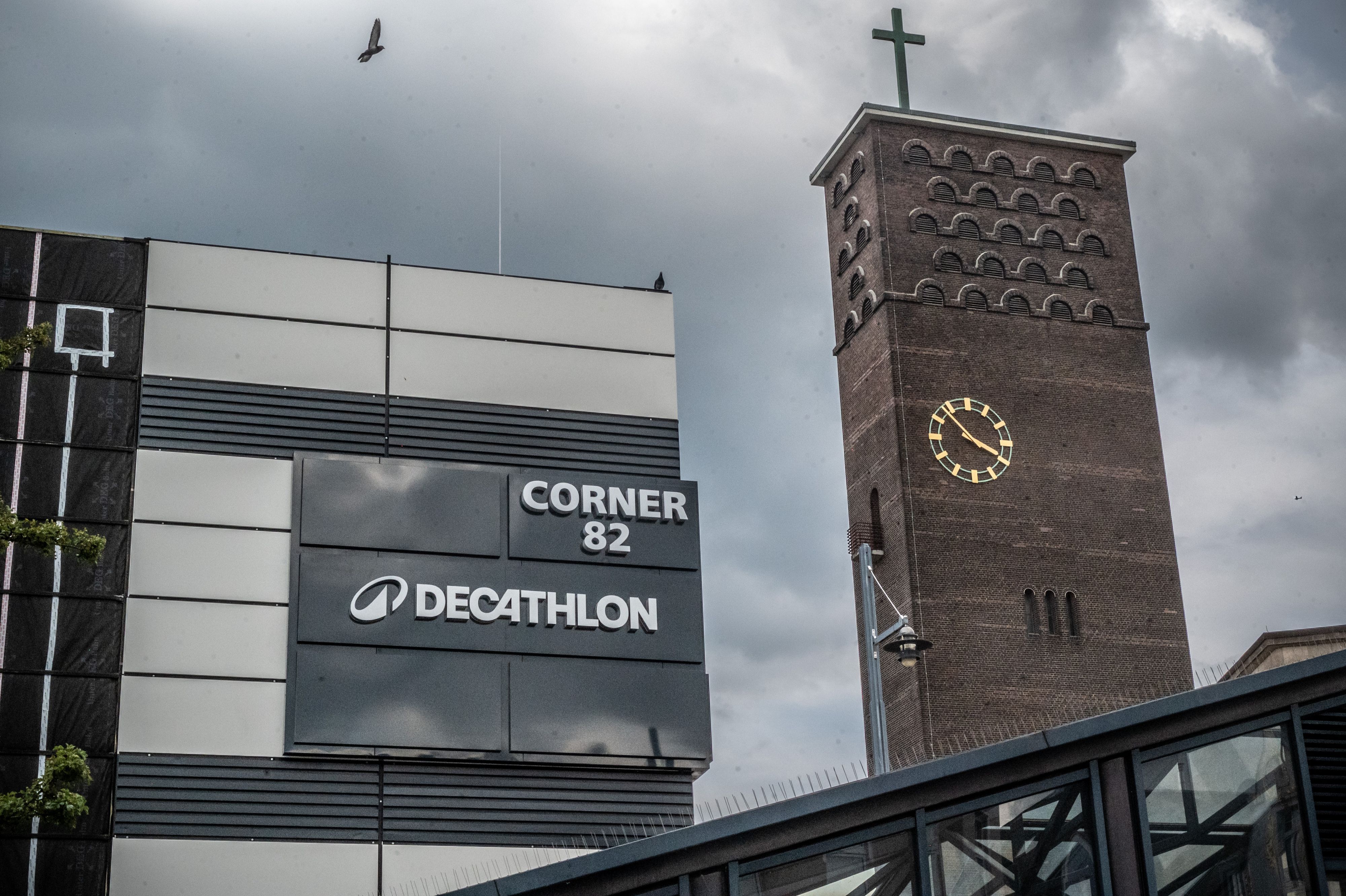 Decathlon, Corner 82, ehemals Kaufhof