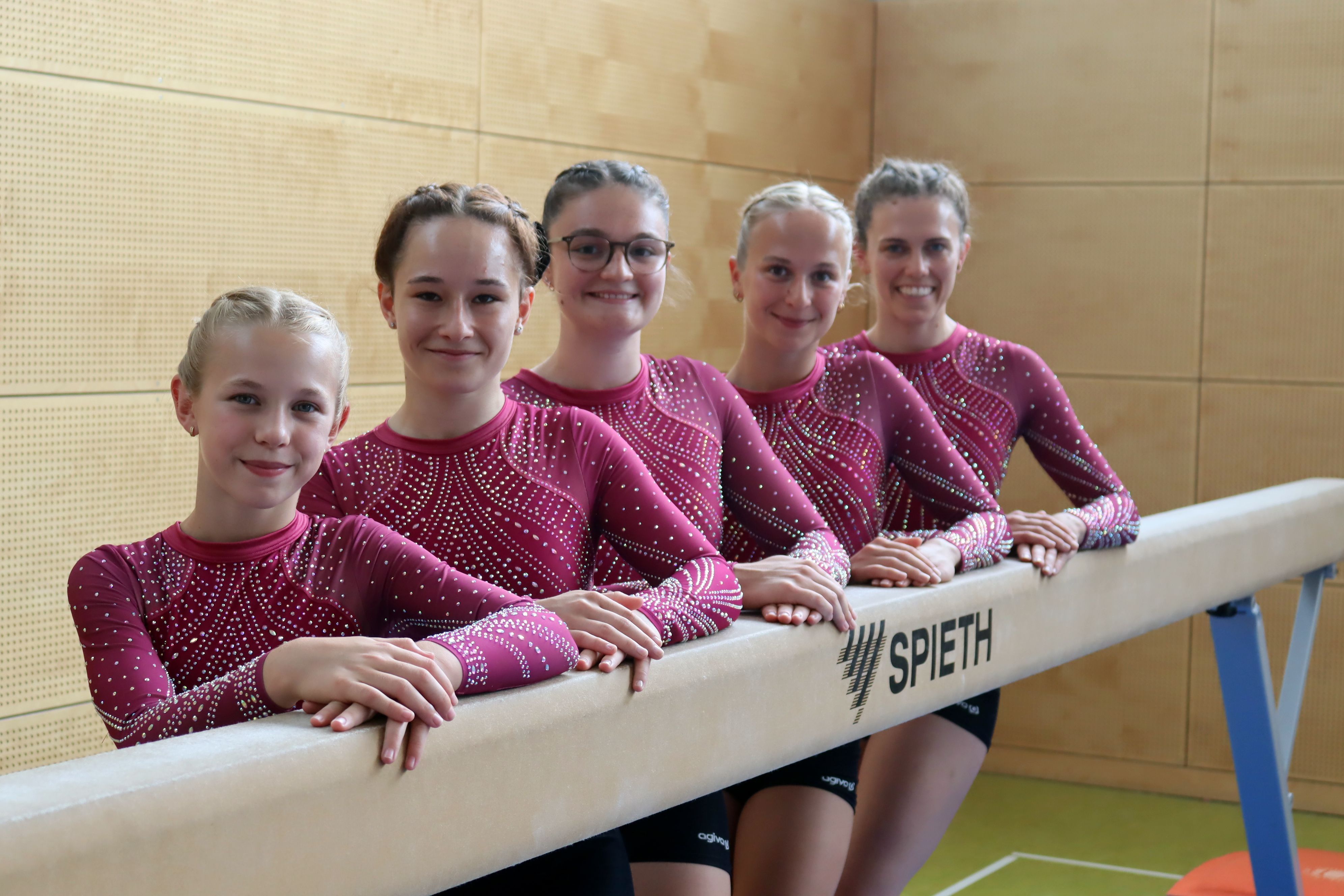 Erfolgreiches-Team-Turnerinnen-des-Euskirchener-TSC-geben-weiter-Gas