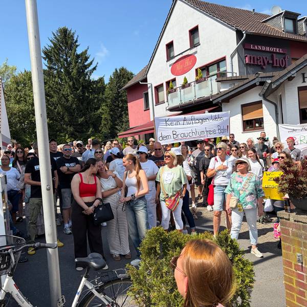 Freie Bahn für das Brauchtum forderten vor Kurzem 250 Menschen – jetzt hat die Stadt reagiert.