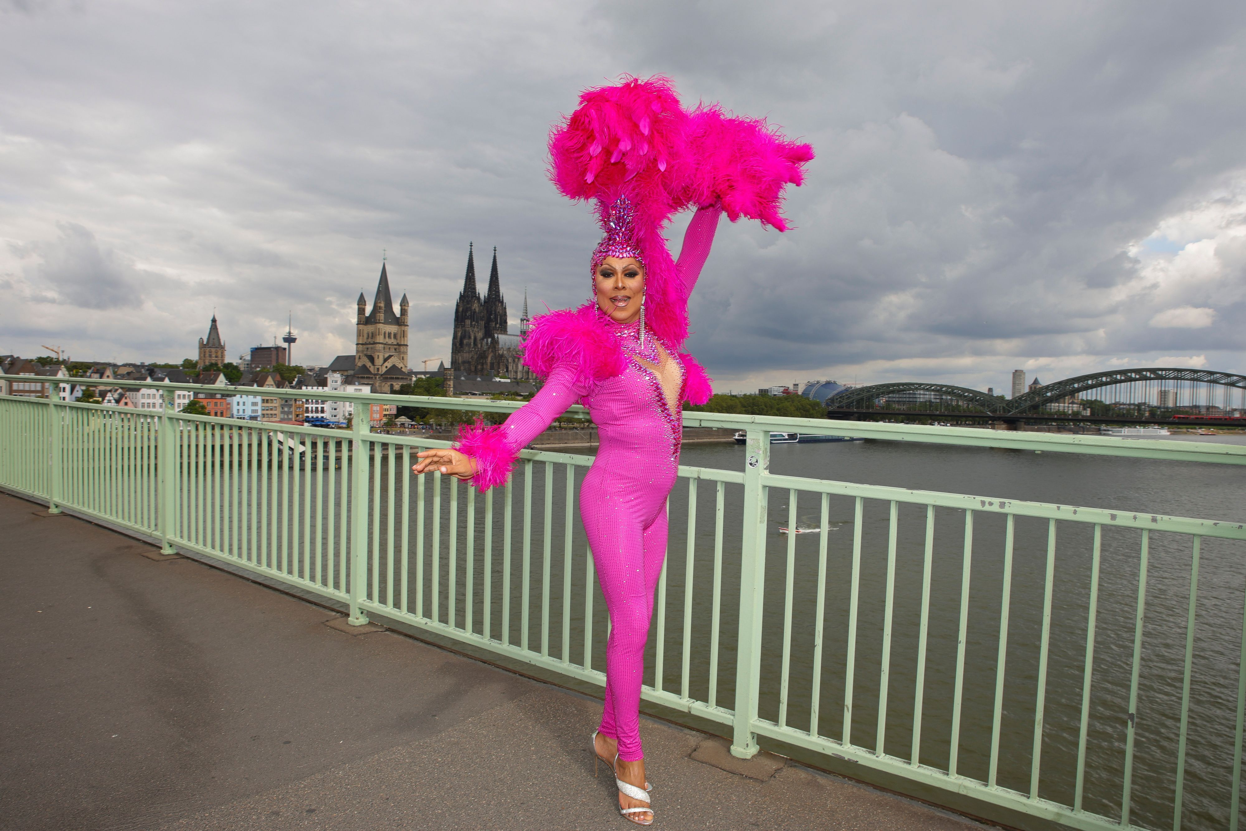 05.07.2026: Cologne Pride 2026(CSD-Parade 2026) auf der Hohenzollernbrücke in Köln.Foto:Dirk Borm