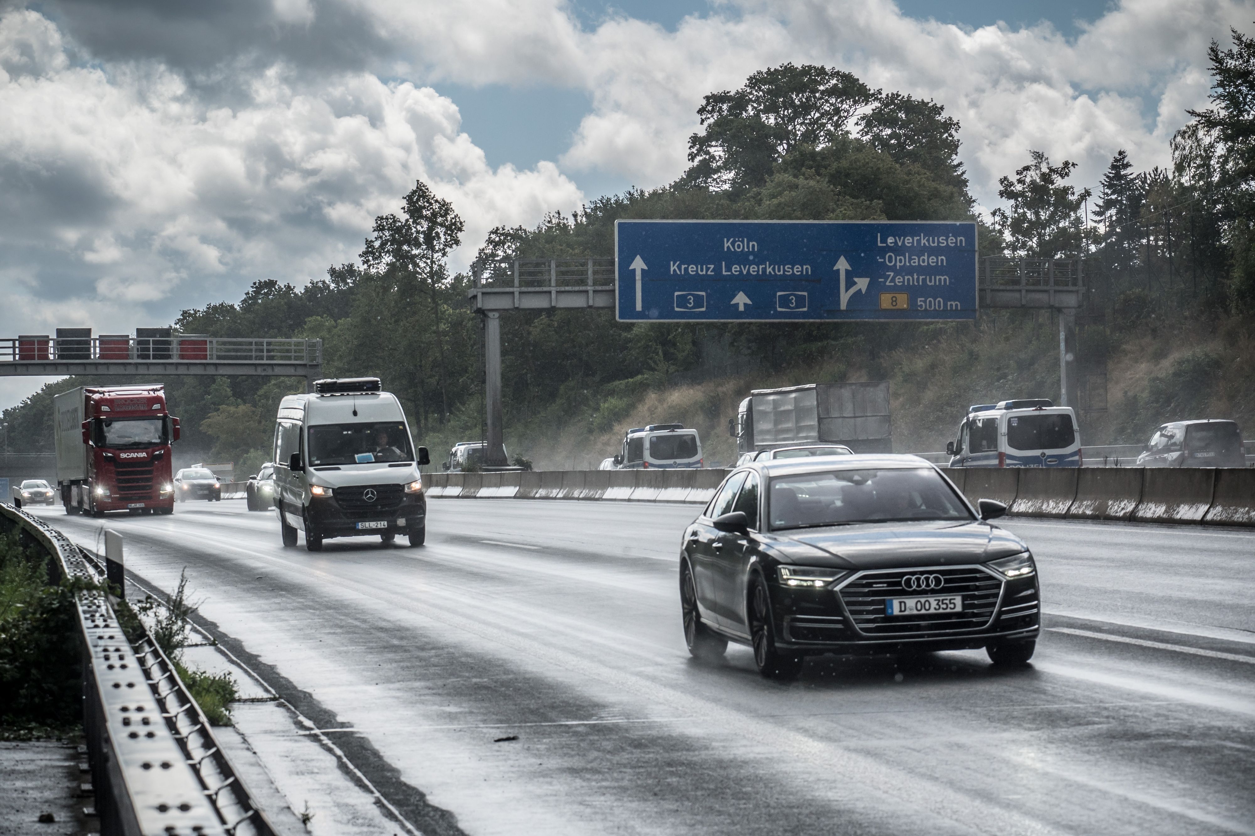 Autobahn 3 nördlich Ausfahrt Opladen.