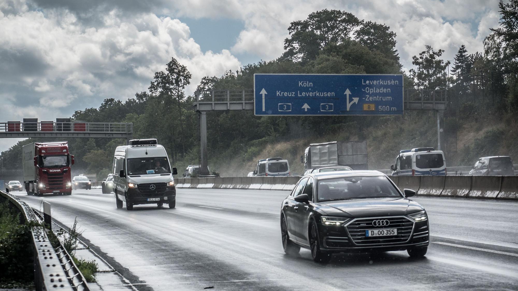 Autobahn 3 nördlich Ausfahrt Opladen.