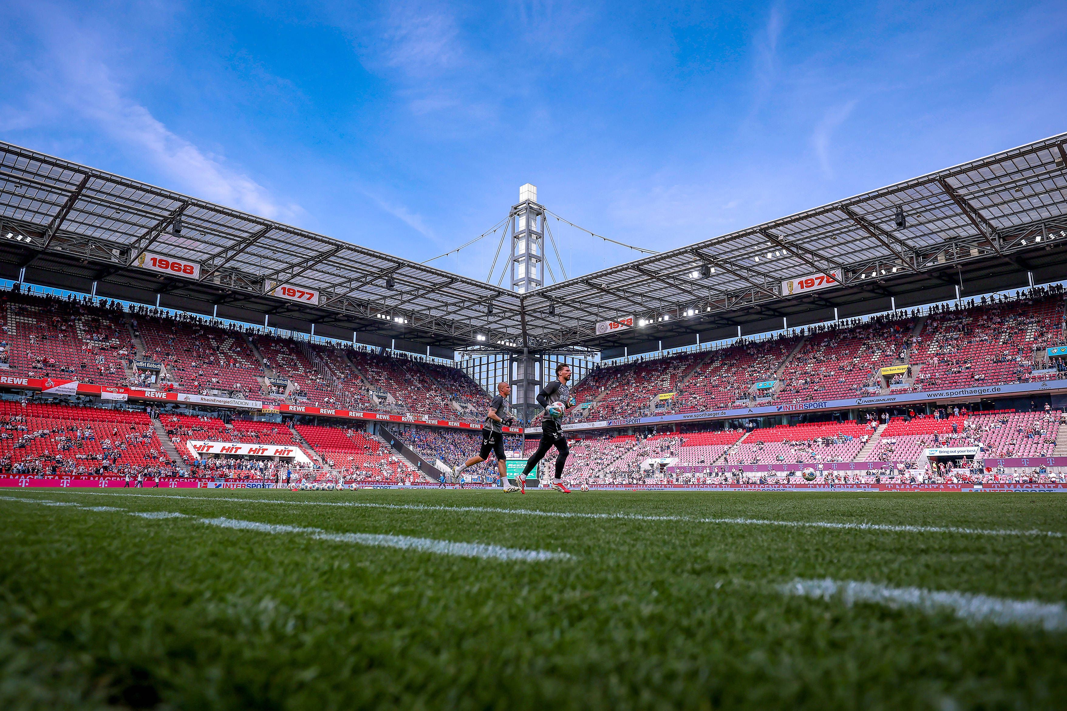 Im Stadion in Müngersdorf finden in dieser Woche gleich zwei Konzerte statt.