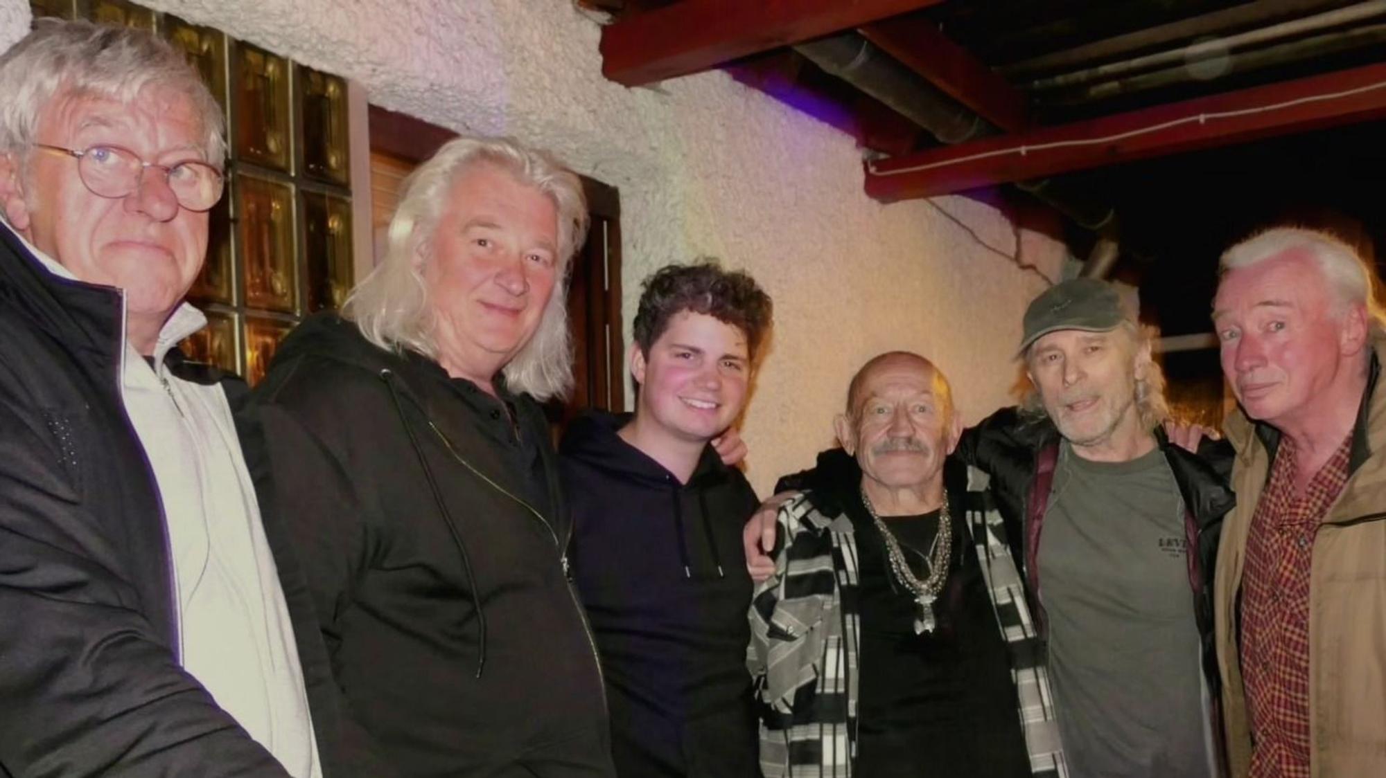 Wolfgang Petry mit der Band von Jürgen Zeltinger.