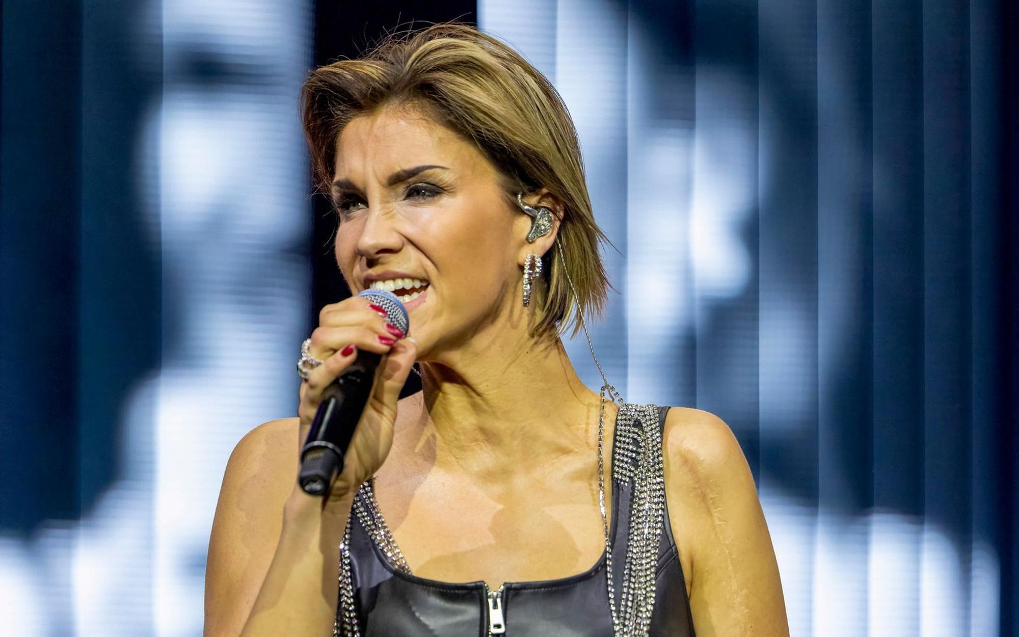 Für Auftritte wie diesen bei der „Schlagernacht des Jahres“ im November 2024 braucht Anna-Maria Zimmermann viel Energie. Zum Glück gibt es Schokolade und Energy-Drinks. (Bild: 2024 Jakubaszek/Jakubaszek)