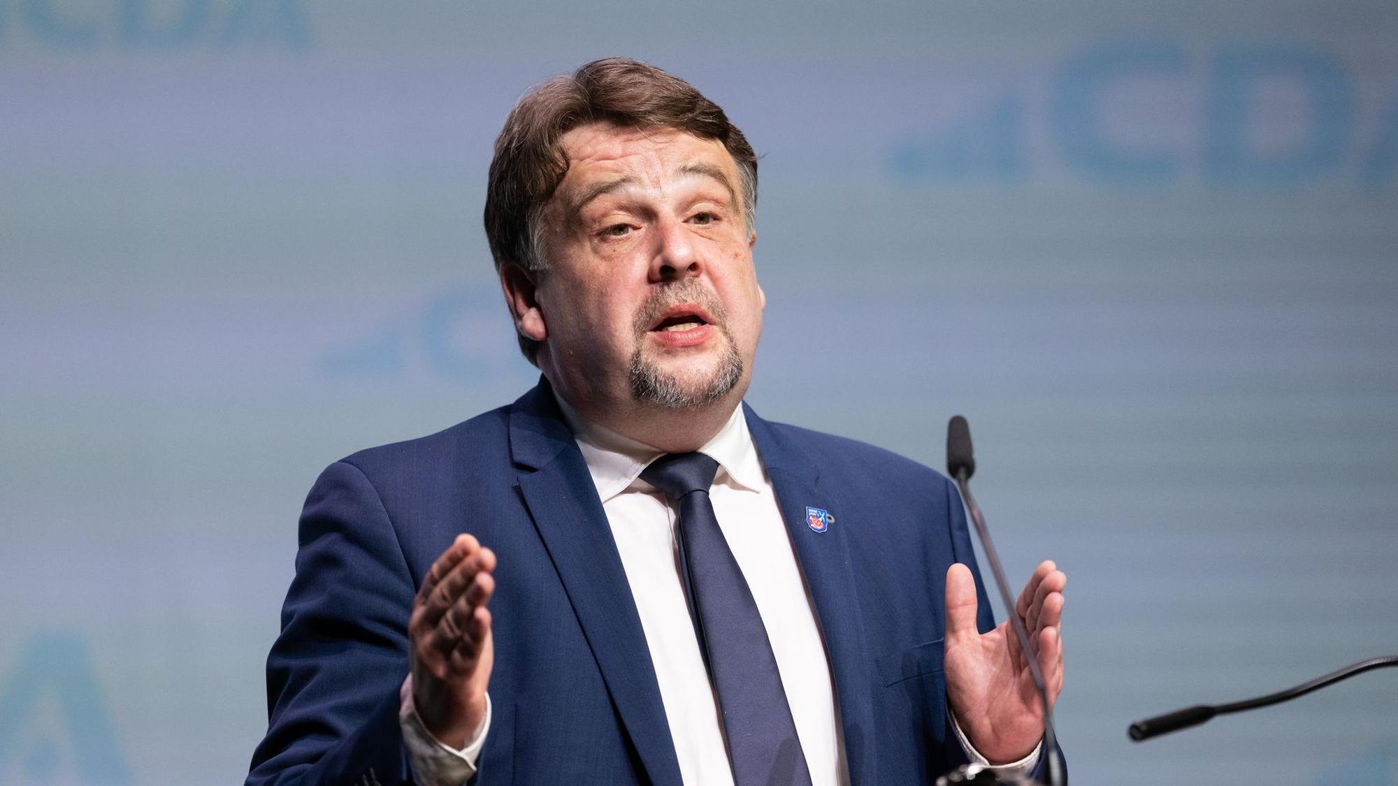 Der CDU-Arbeitnehmerflügel regt an, die Pläne zu überdenken.