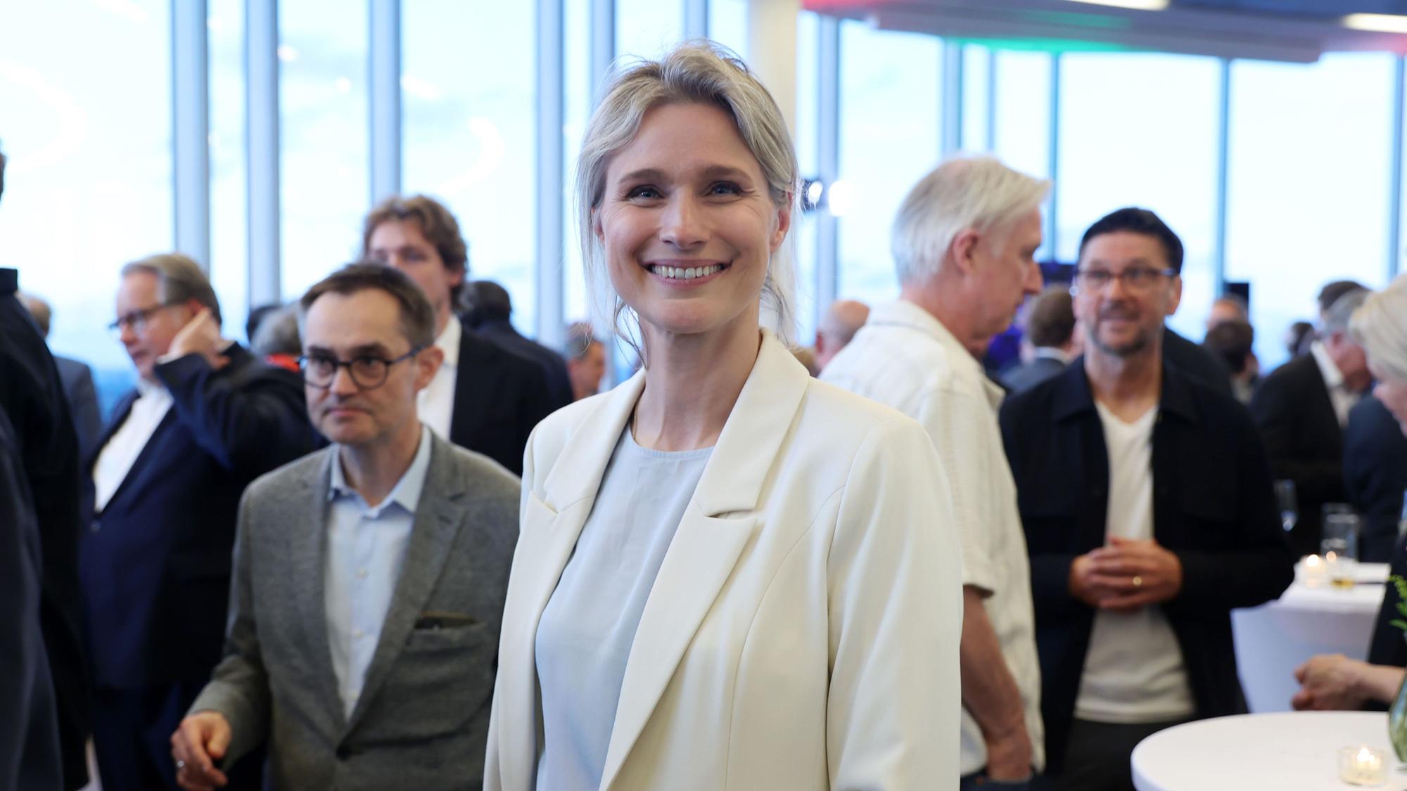 19.04.2026: Köln: Ratsbürgerentscheid Olympia KölnRheinRuhr: Die Ergebnisse zu den Ratsbürgerentscheiden für die Bewerbung um Olympische und Paralympische Spiele KölnRheinRuhr werden nach der Auszählung für alle 17 beteiligten Kommunen bei einer zentralen Veranstaltung veröffentlicht. Sportlerin Britta Heidemann. Foto: Martina Goyert