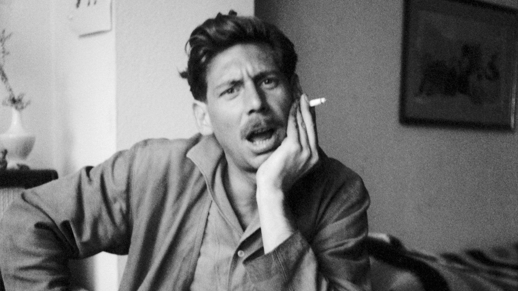 Ein Mann mit vielen Gesichtern: Chargesheimer in Aufnahmen von Charles E. Fraser, die um 1951 in der Wohnung von L. Fritz Gruber entstanden sind.