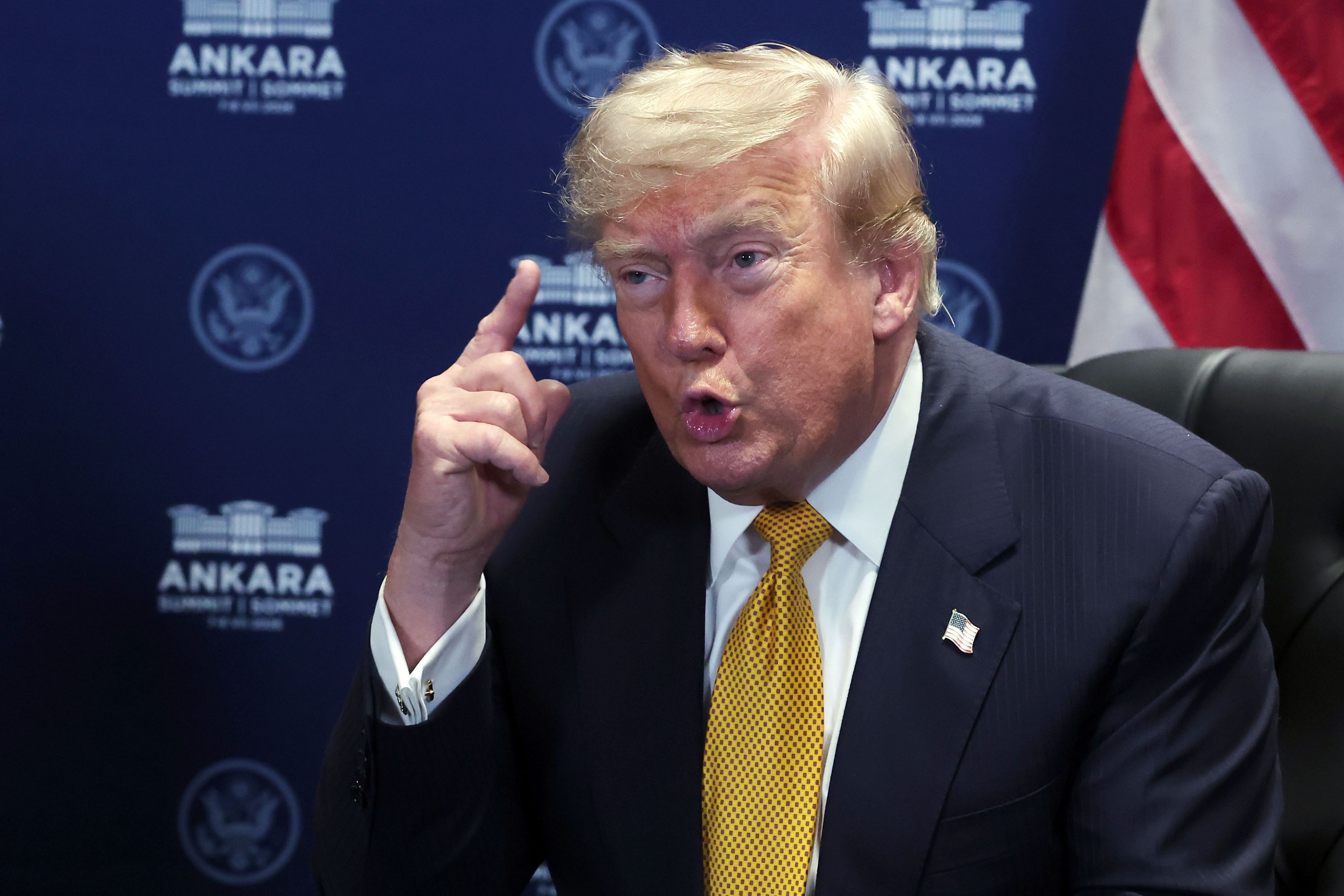 Ankara: US-Präsident Donald Trump spricht während eines Treffens mit Nato-Generalsekretär Rutte.