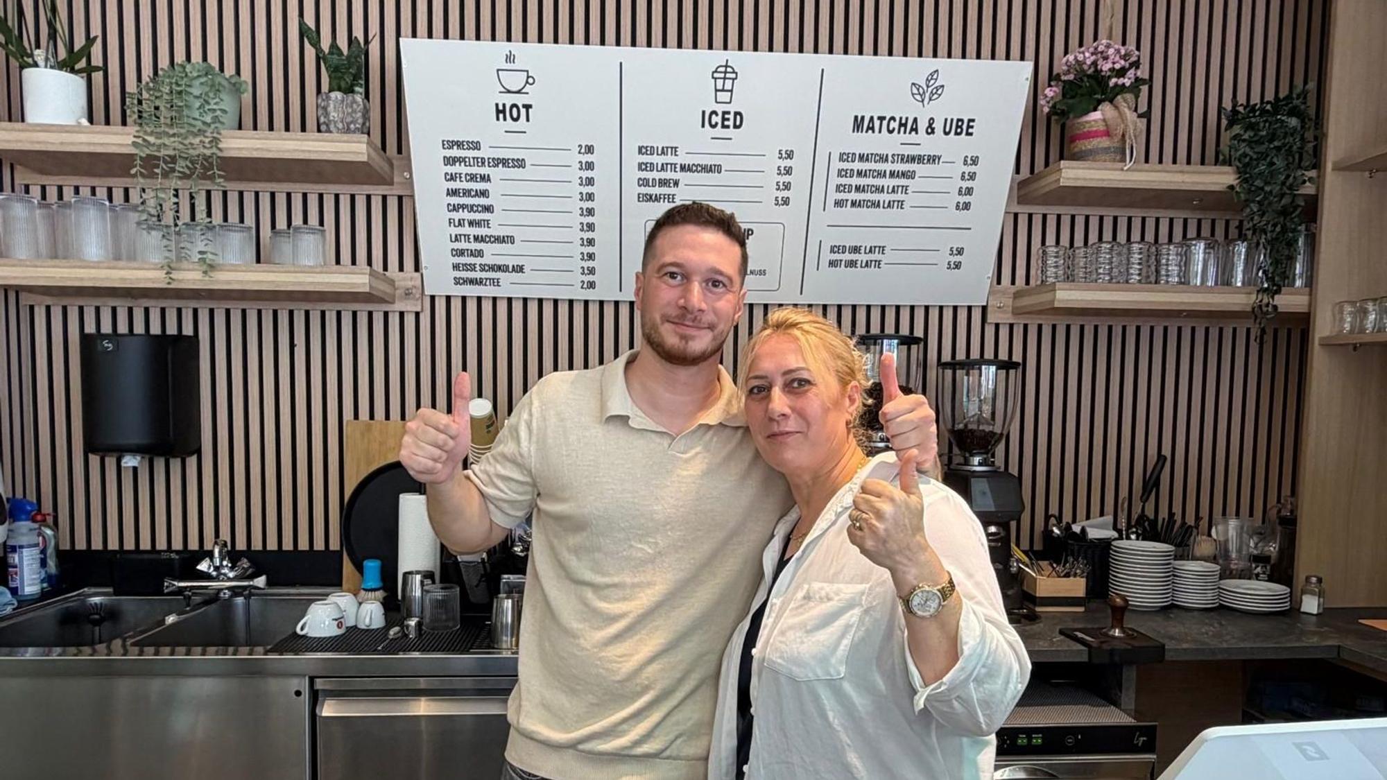 Familienprojekt mit Herz: Numan Ceviz und seine Mutter Hülya sorgen für eine persönliche Atmosphäre bei „Skva Coffee“.