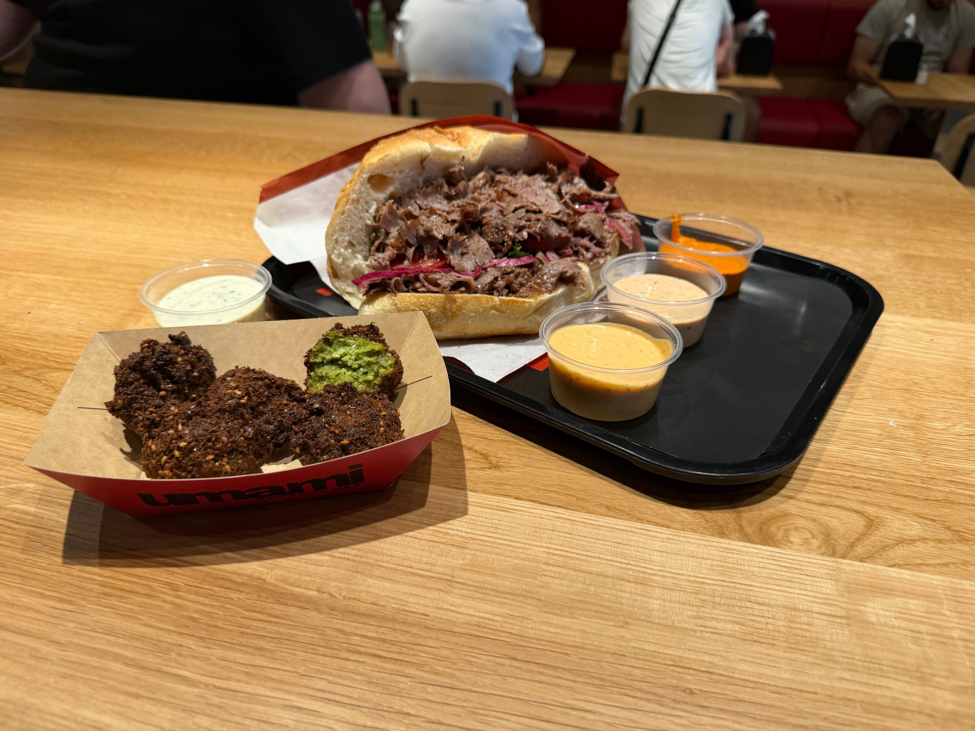 Döner und Falafel von Umami Kebabkunst