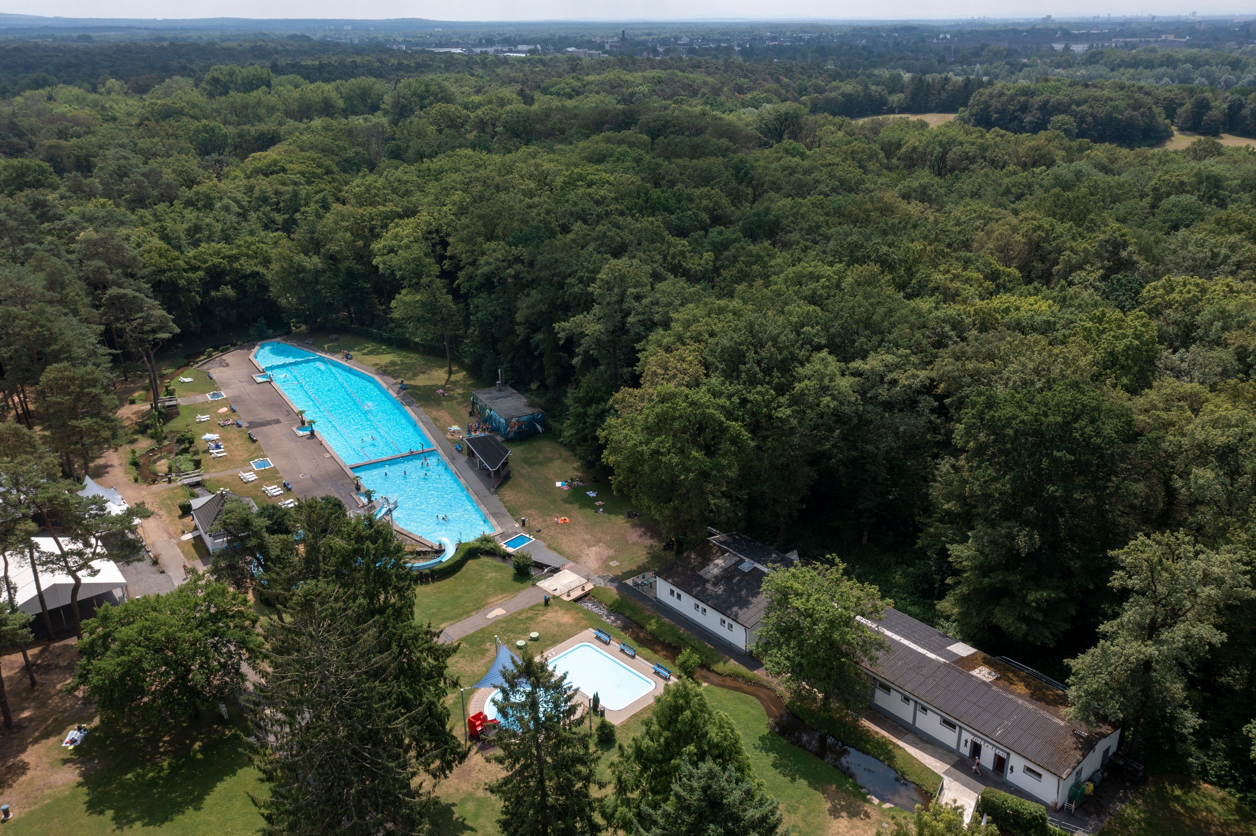 Das Waldbad Dünnwald von oben. (Archivbild)