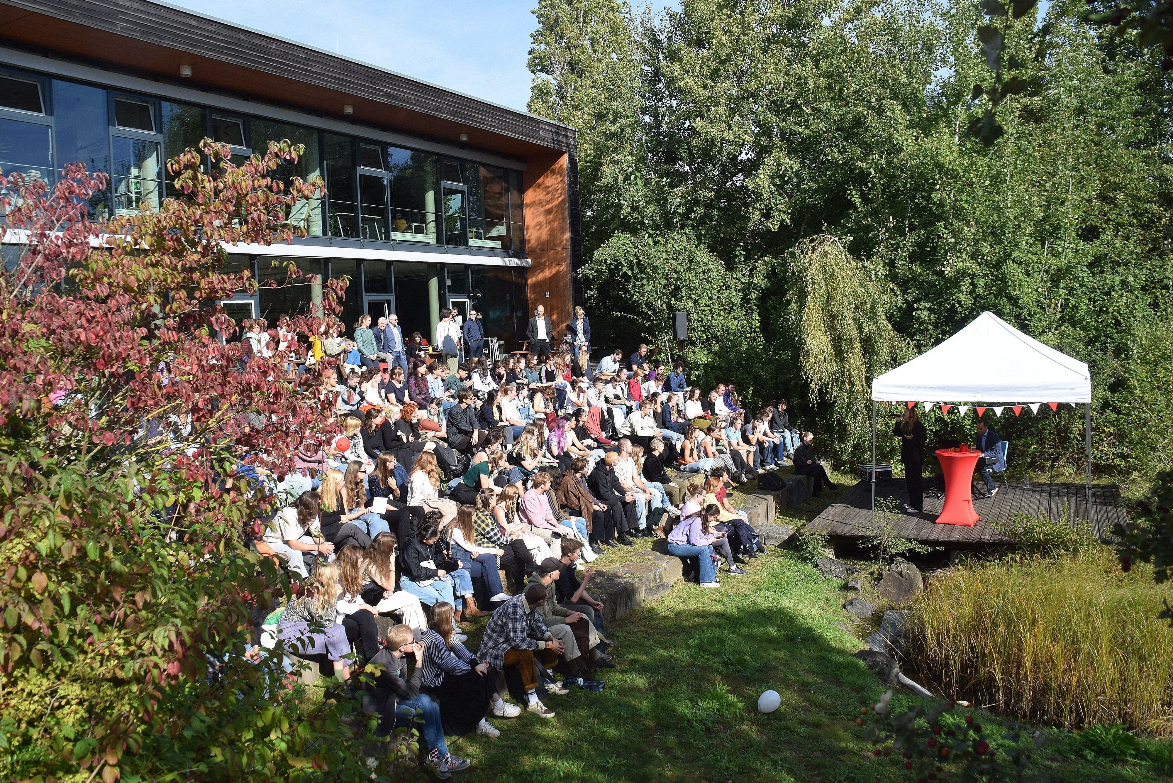 Erstsemersterbegrüßung auf dem Campus II im vergangenen Jahr.