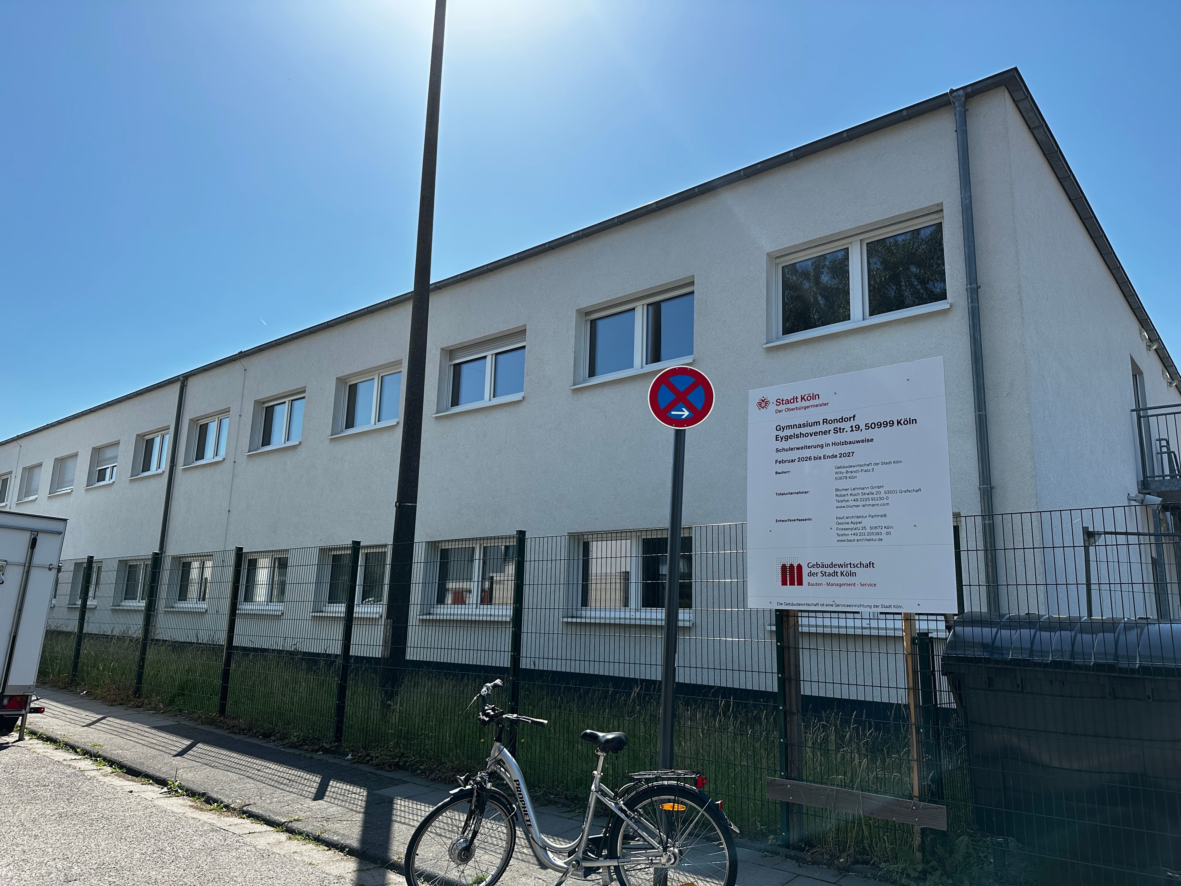 Schulbau-im-K-lner-S-den-Baupl-ne-f-r-Gymnasium-Rondorf-wackeln-auch-Gymnasium-Rodenkirchen-leidet
