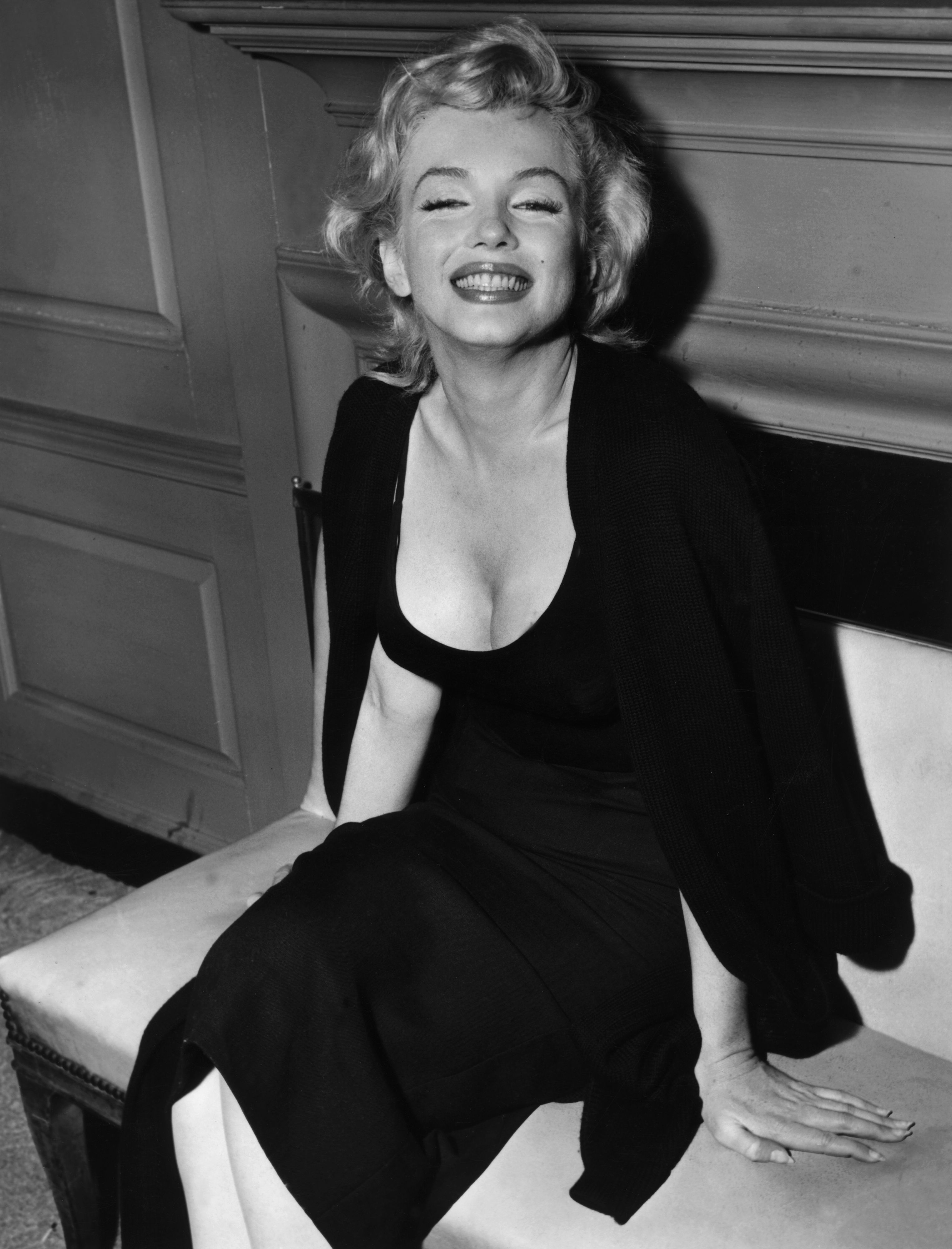 Die amerikanische Schauspielerin Marilyn Monroe am 21.06.1956 in New York. (Archivbild)