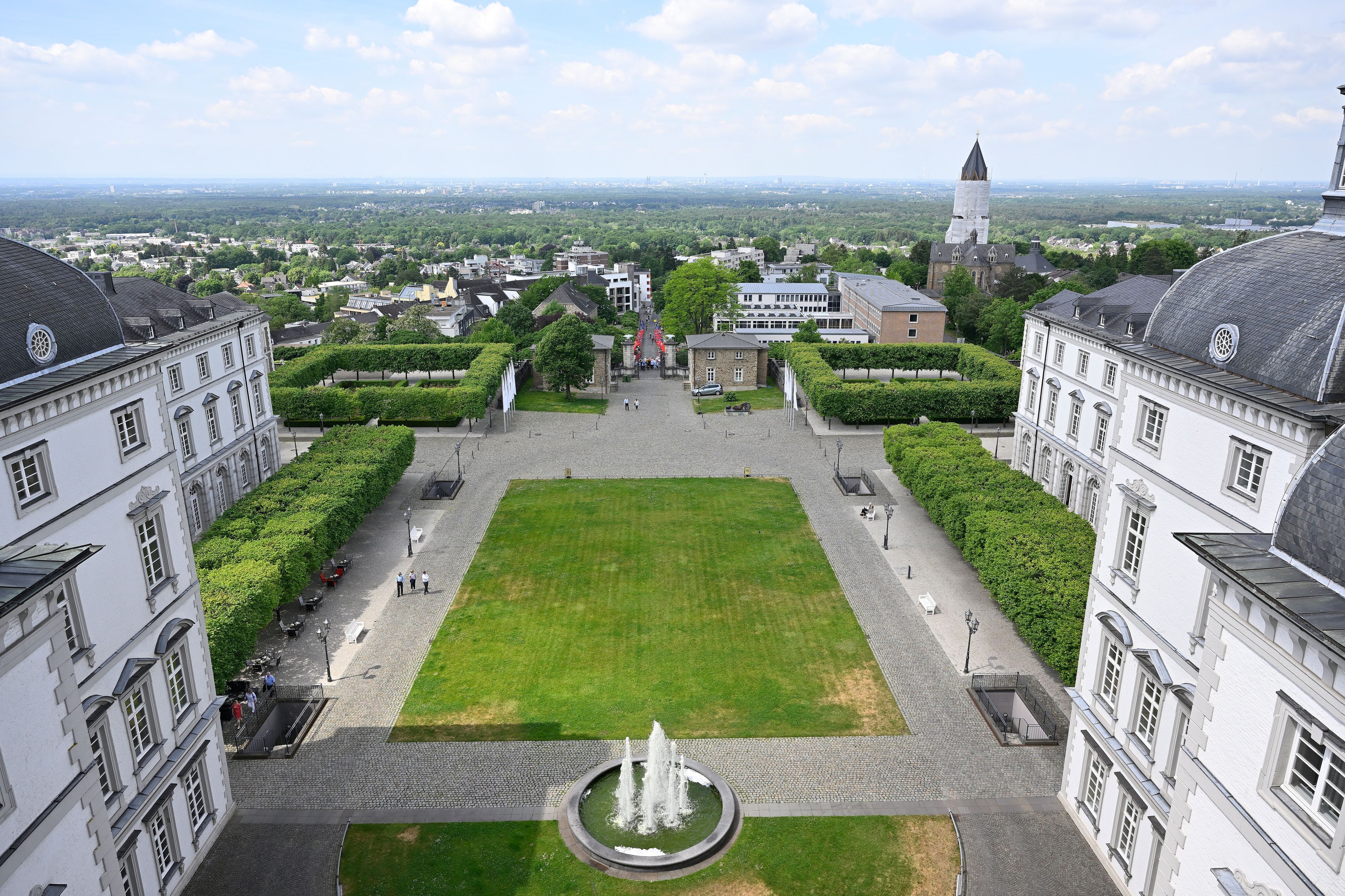 Bensberg. Grandhotel Schloss Bensberg. Blick vom Schlossturm