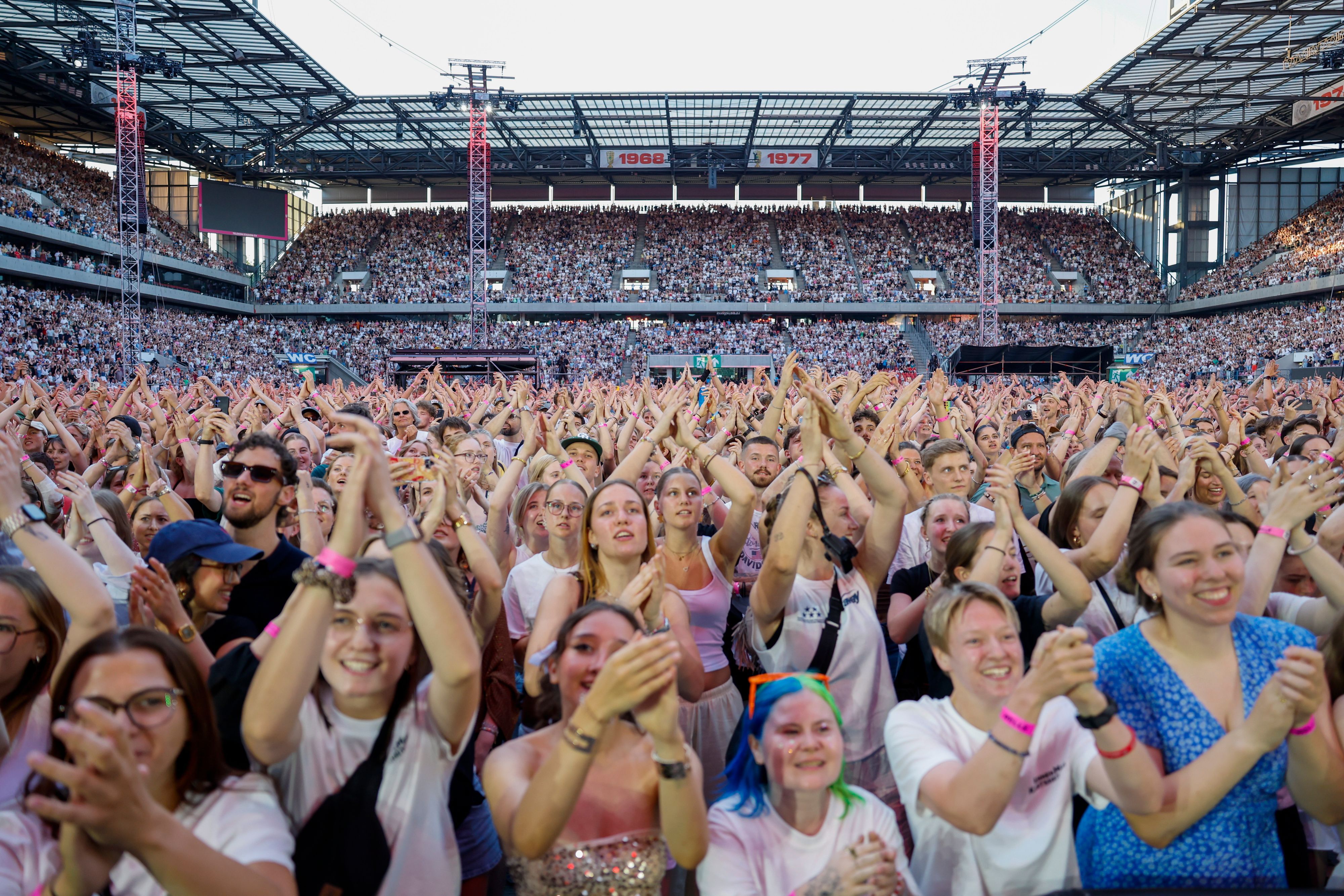 11.07.2026
Köln, NRW
AnnenMayKantereit Konzert 
im RheinEnergieStadion
