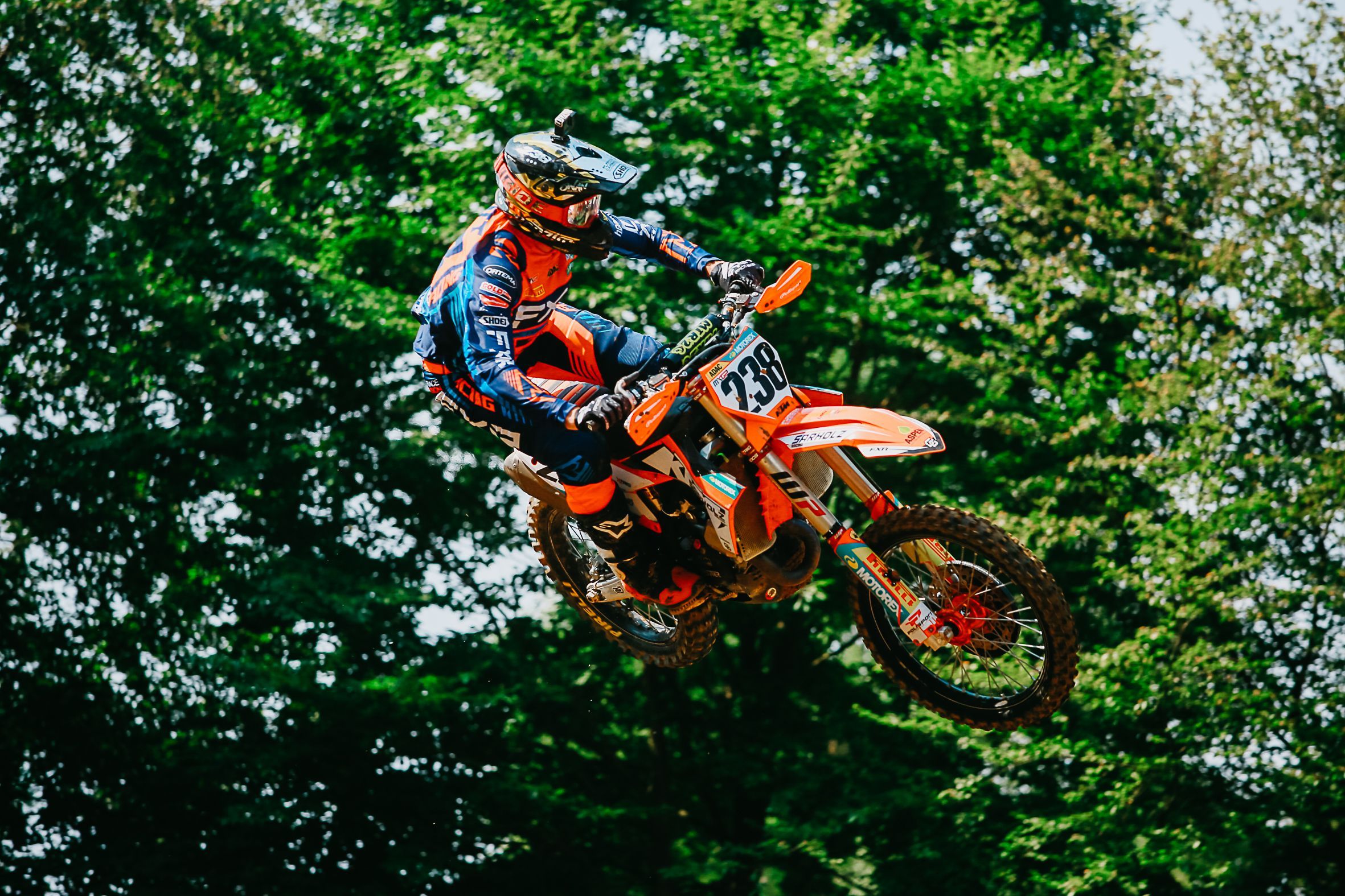 Rennszene aus dem Motocross