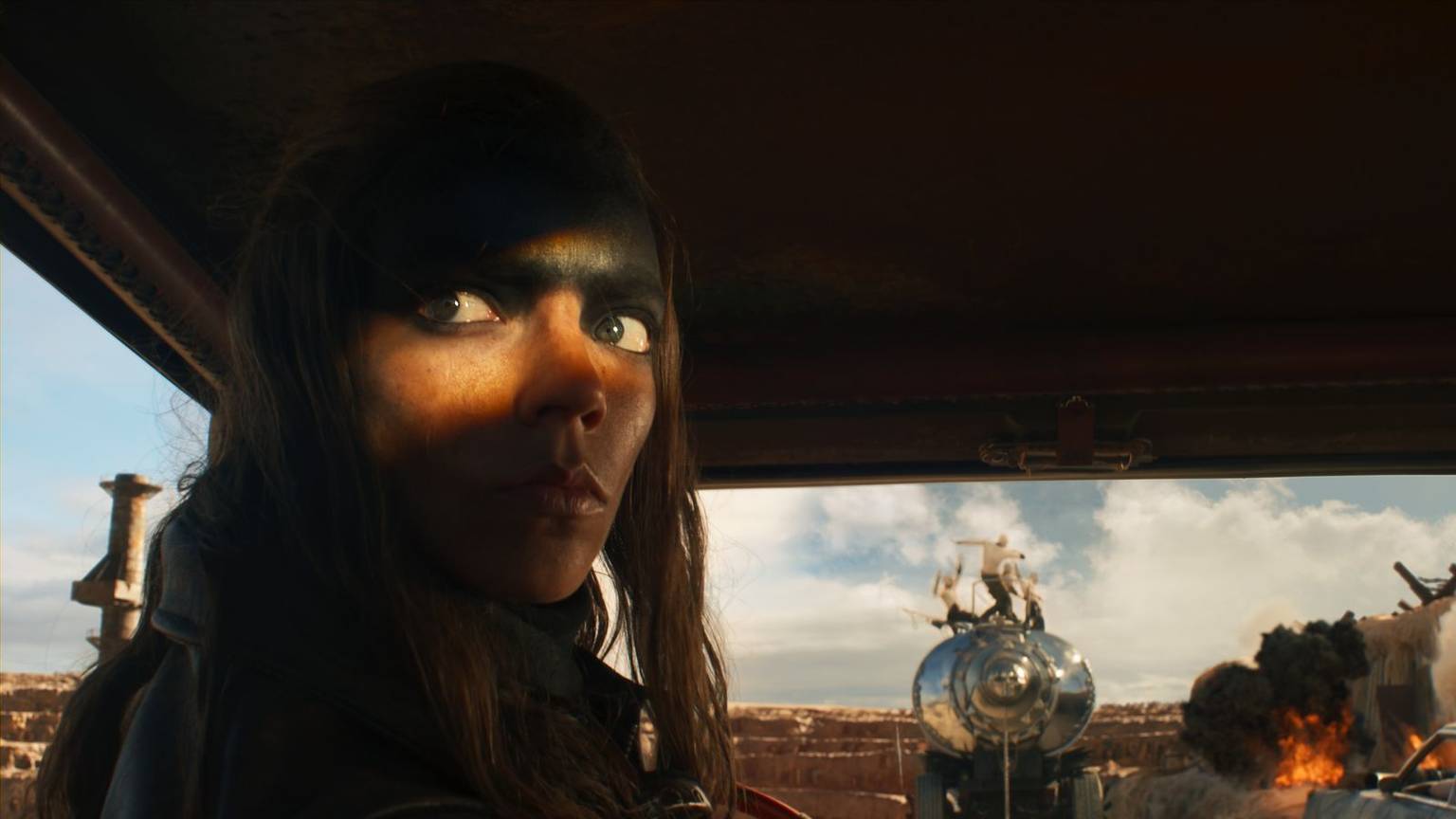 Die Kritiker liebten „Furiosa: A Mad Max Saga“, die Zuschauer meideten das dystopische Actionspektakel. Wird es nach dem Flop einen weiteren „Mad Max“-Film geben? (Bild: RTL / 2024 Warner Bros. Ent.)