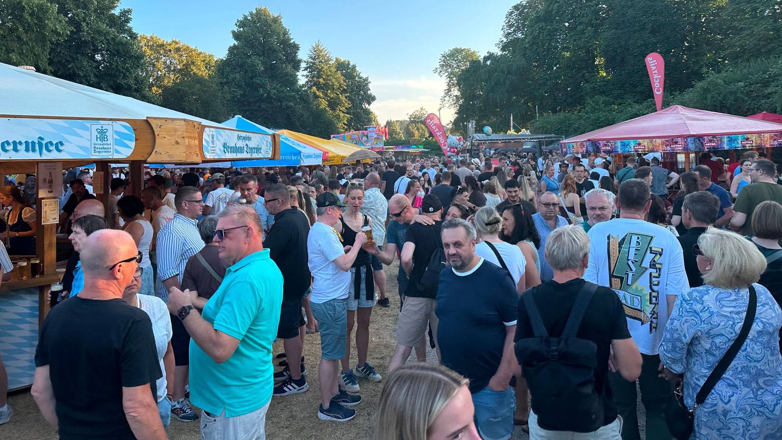 Die Opladener Bierbörse war am Wochenende sehr gut besucht.
