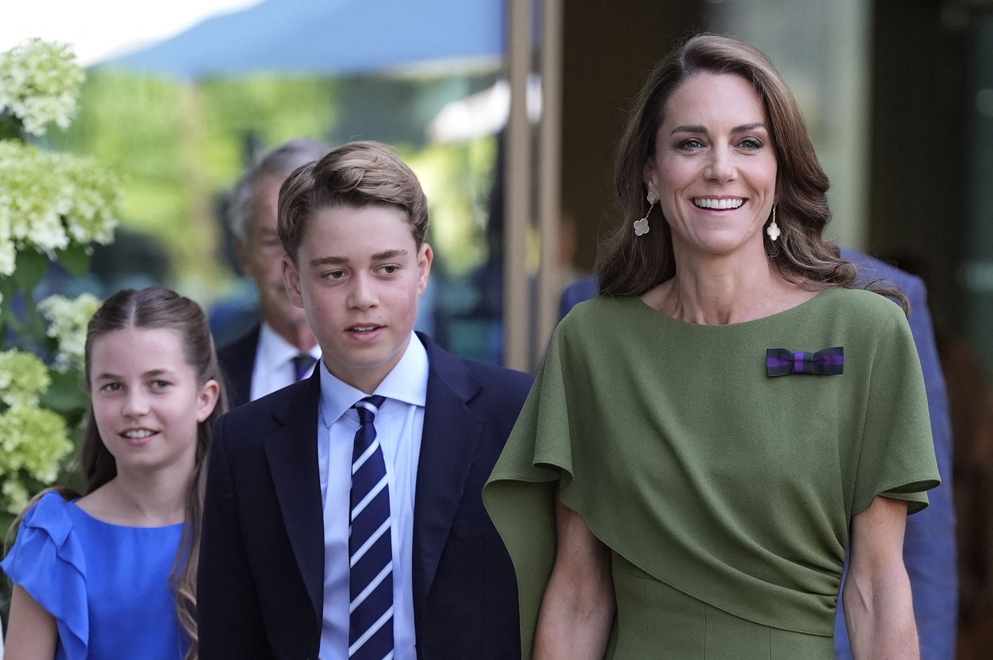 Prinzessin Charlotte, Prinz George und Prinzessin Kate beim Finale der Herren in Wimbledon.