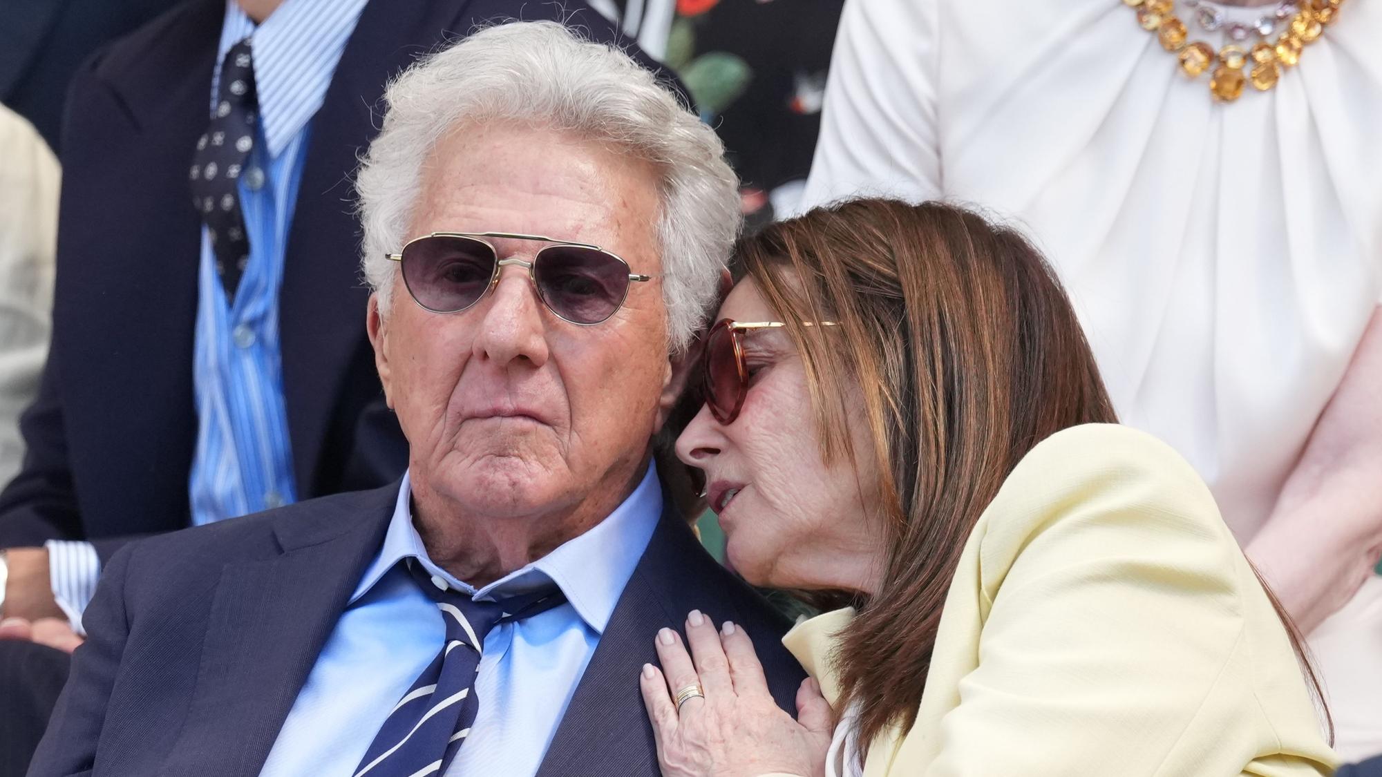 Zusammen mit seiner Ehefrau Lisa war Dustin Hoffman in Wimbledon zu sehen.