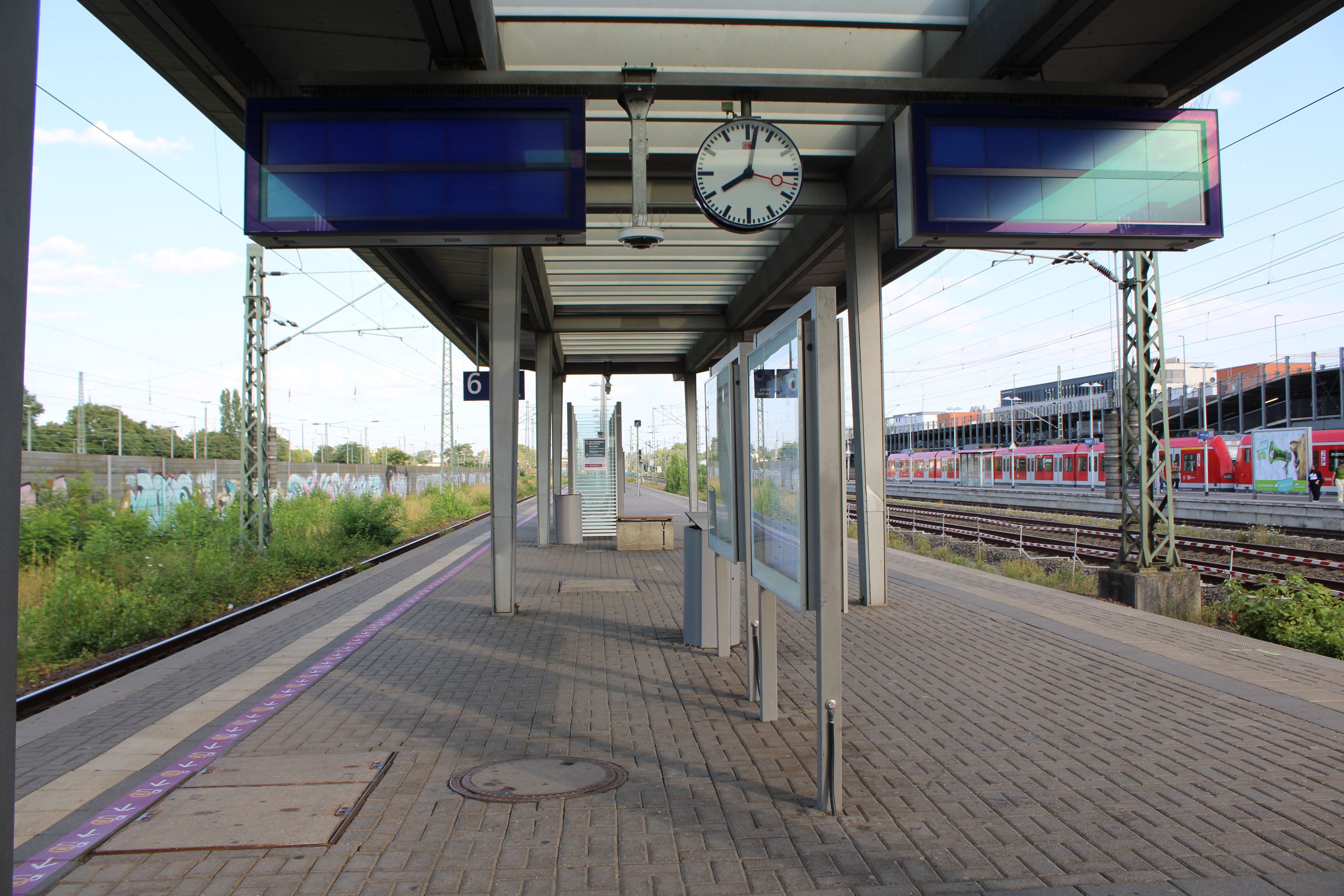 Schienenersatzverkehr zwischen Troisdorf und Königswinter: Fahrt mit dem Bus RE8