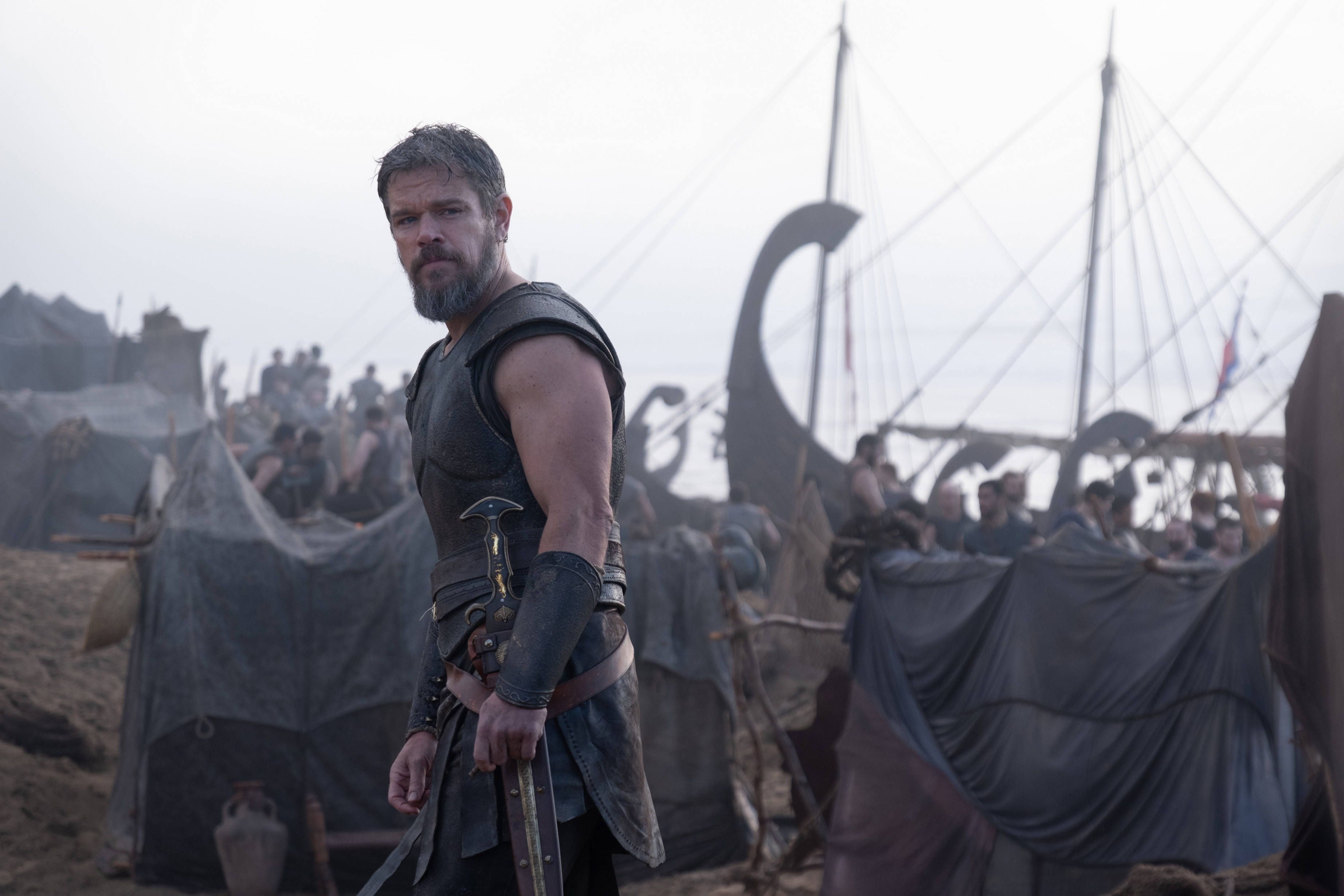Matt Damon spielt Odysseus in „THE ODYSSEY“, bei dem Christopher Nolan das Drehbuch schrieb, die Produktion übernahm und Regie führte.