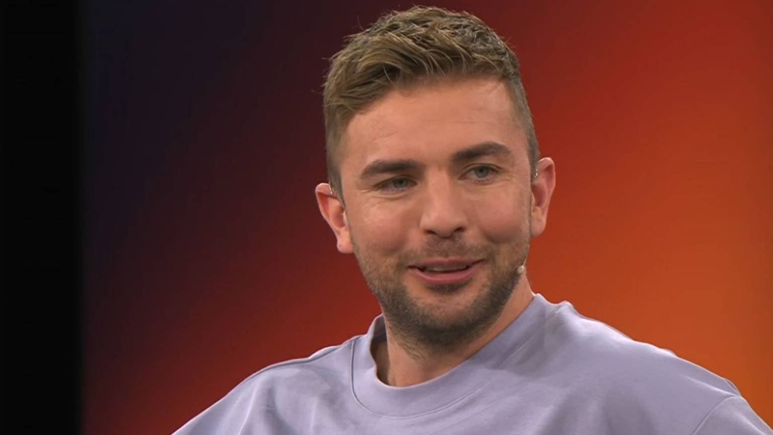 Souvenir-Jäger: Christoph Kramer gestand, nach dem WM-Finale ein paar besondere Andenken eingesackt zu haben. (Bild: ZDF)