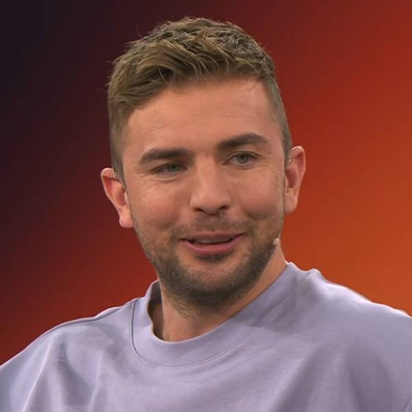 Souvenir-Jäger: Christoph Kramer gestand, nach dem WM-Finale ein paar besondere Andenken eingesackt zu haben. (Bild: ZDF)