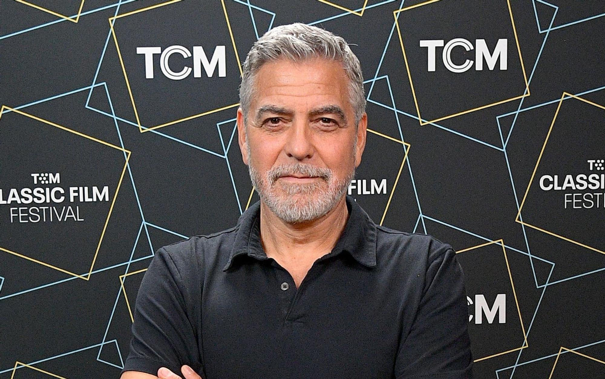 George Clooney hat bereits erste Details über „Ocean's 14“ verraten. Dem Film liege ein „großartiges Drehbuch“ zugrunde, erklärte er. (Bild: 2023 Getty Images/Charley Gallay)