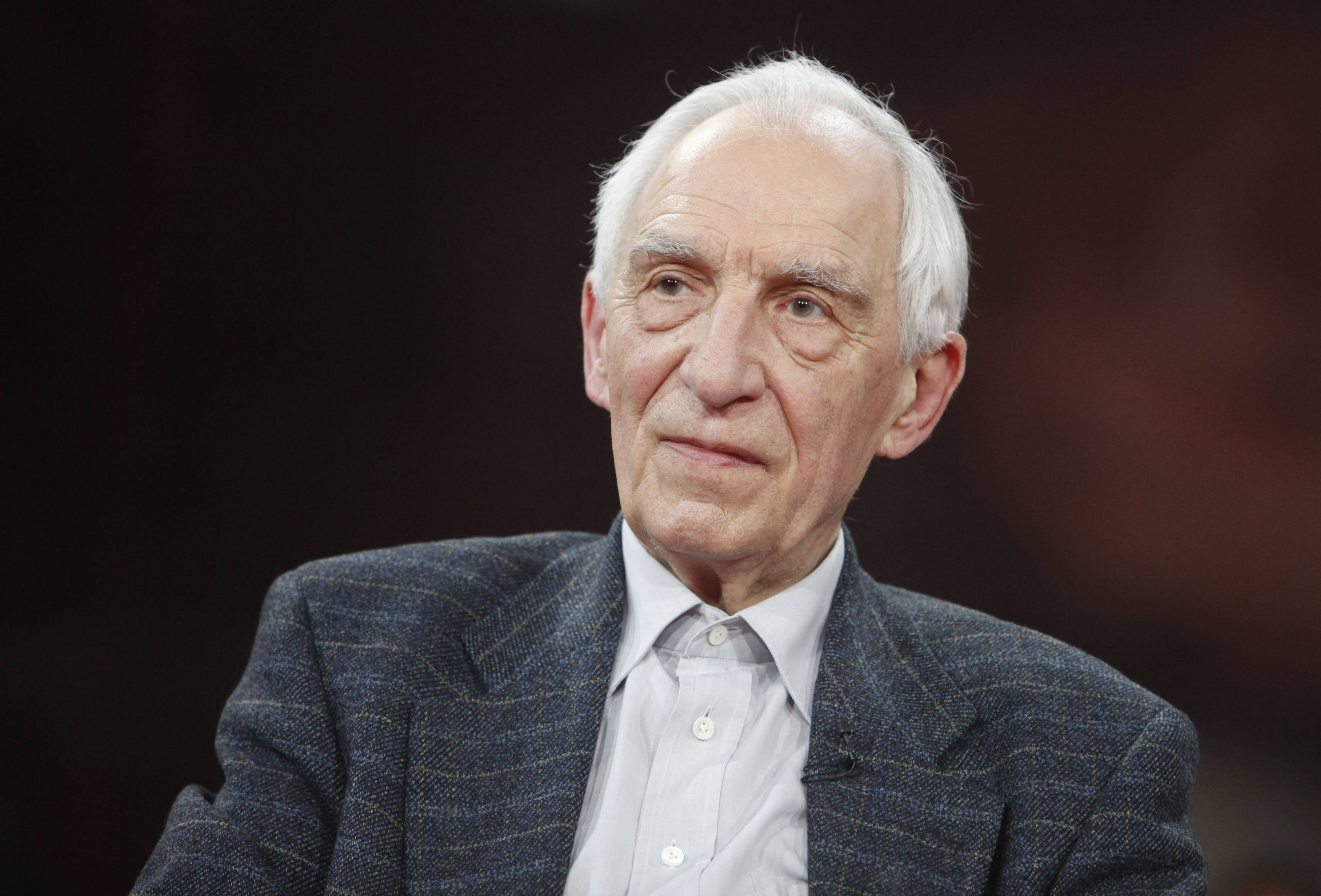 Dr. Dieter Wellershoff (Schriftsteller) in der Talk-Show GÜNTHER JAUCH am 24.03.2013 in Berlin Thema der Sendung: Mutter, Vater, was habt Ihr getan? Die Geschichten unserer Familien