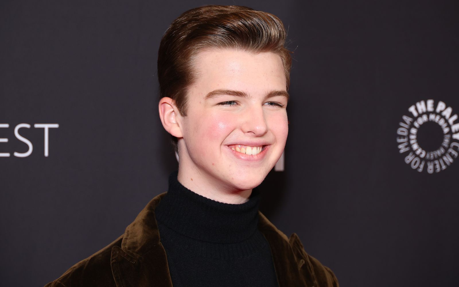 Iain Armitage ist auch zwei Jahre nach dem Ende von „Young Sheldon“ gut im Geschäft. Demnächst wird er auch in der dritten Staffel des Serienhits „Big Little Lies“ zu sehen sein. (Bild: 2024 Getty Images/Leon Bennett)