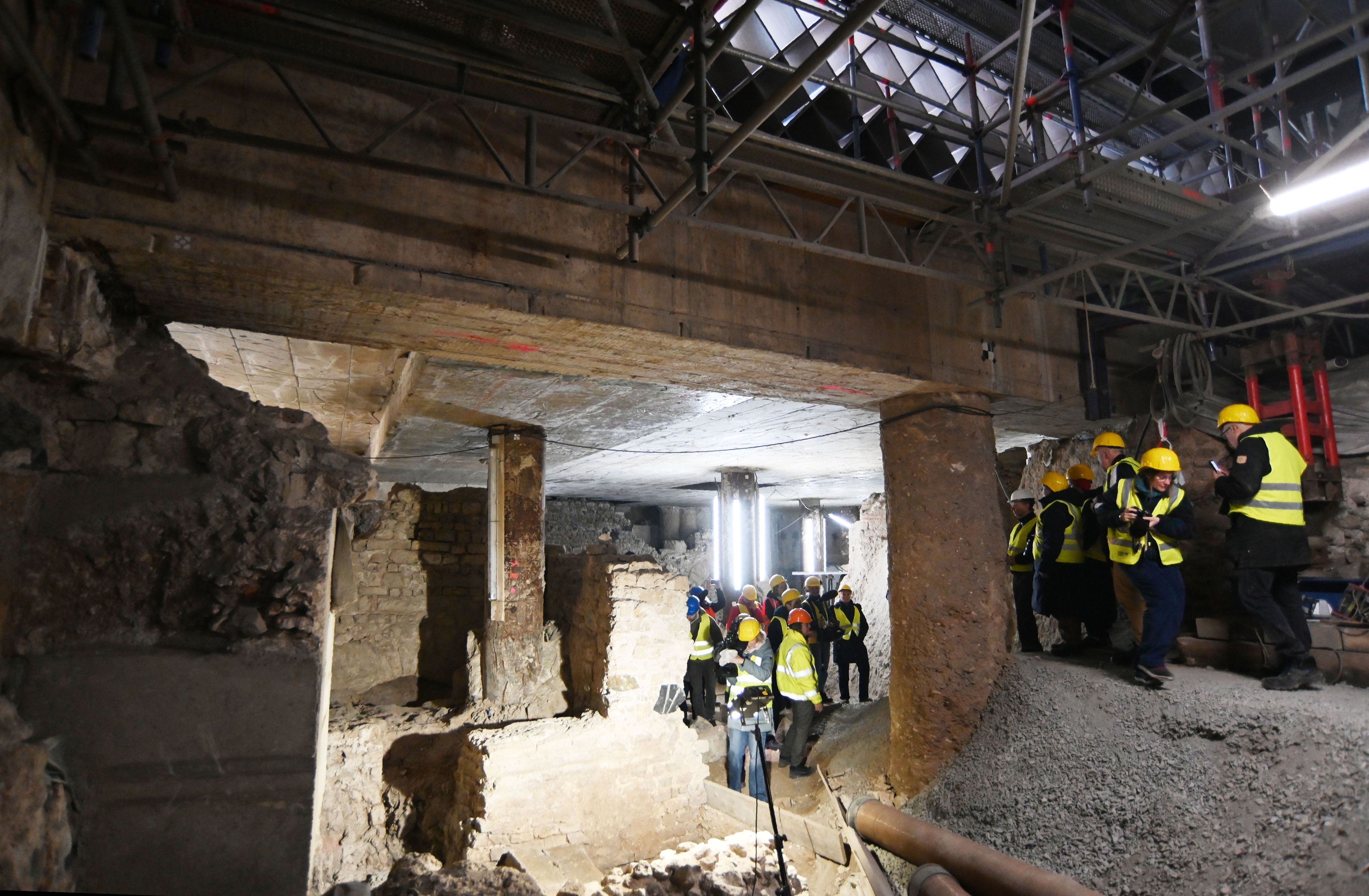 Unter der Erde: Im Februar präsentiert die Stadt Funde auf der Baustelle.