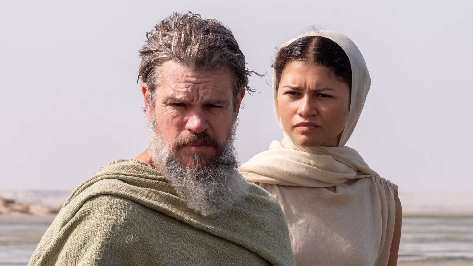 Odysseus (Matt Damon) wird von Göttin Athene (Zendaya) heimgesucht. (Bild: Universal Studios)