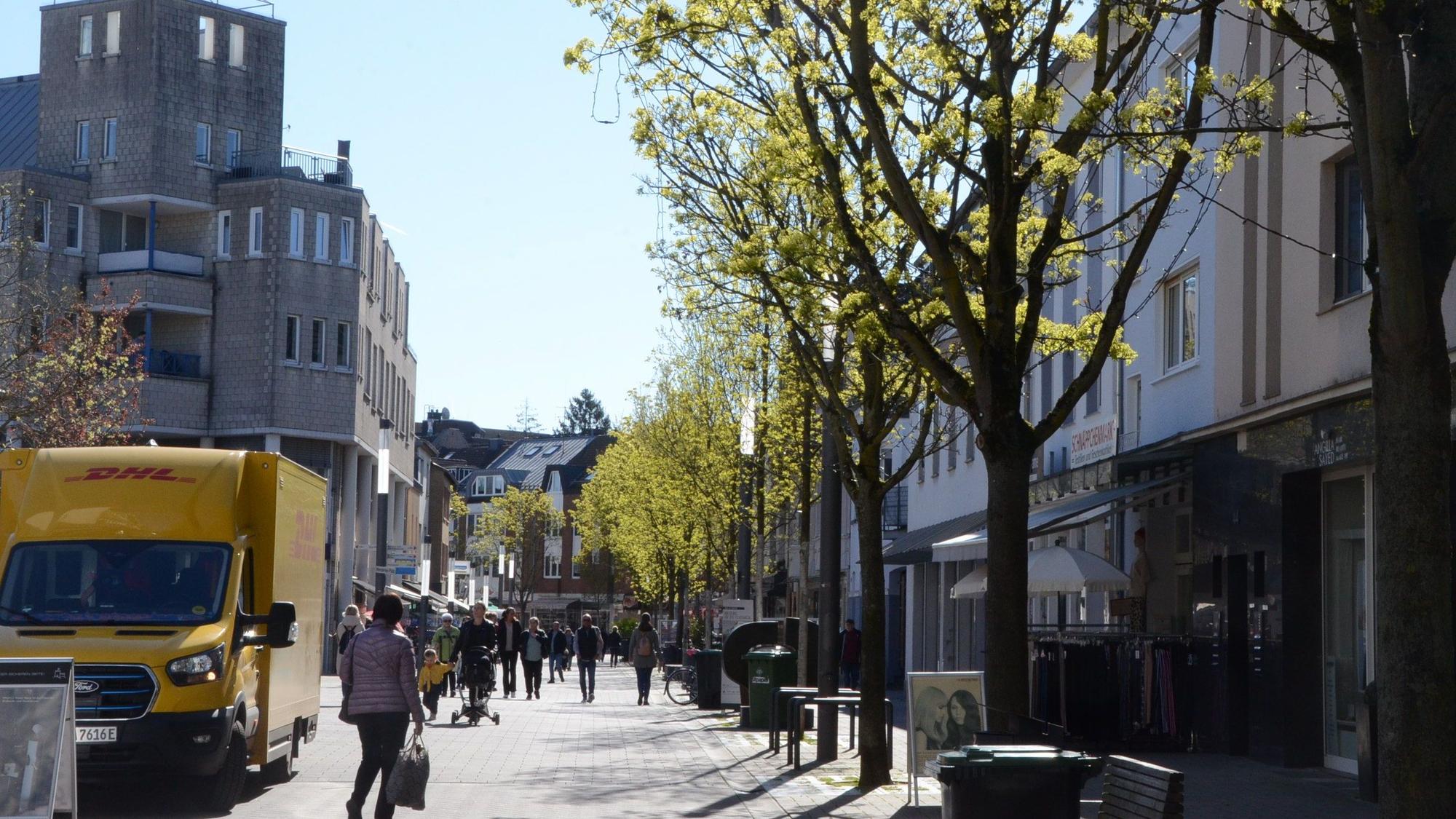 Troisdorf, Fußgängerzone, Kölner Straße, Alkoholverbot, Awo-Tunnel, Tiefgarage, Fischerplatz, Happy Franky