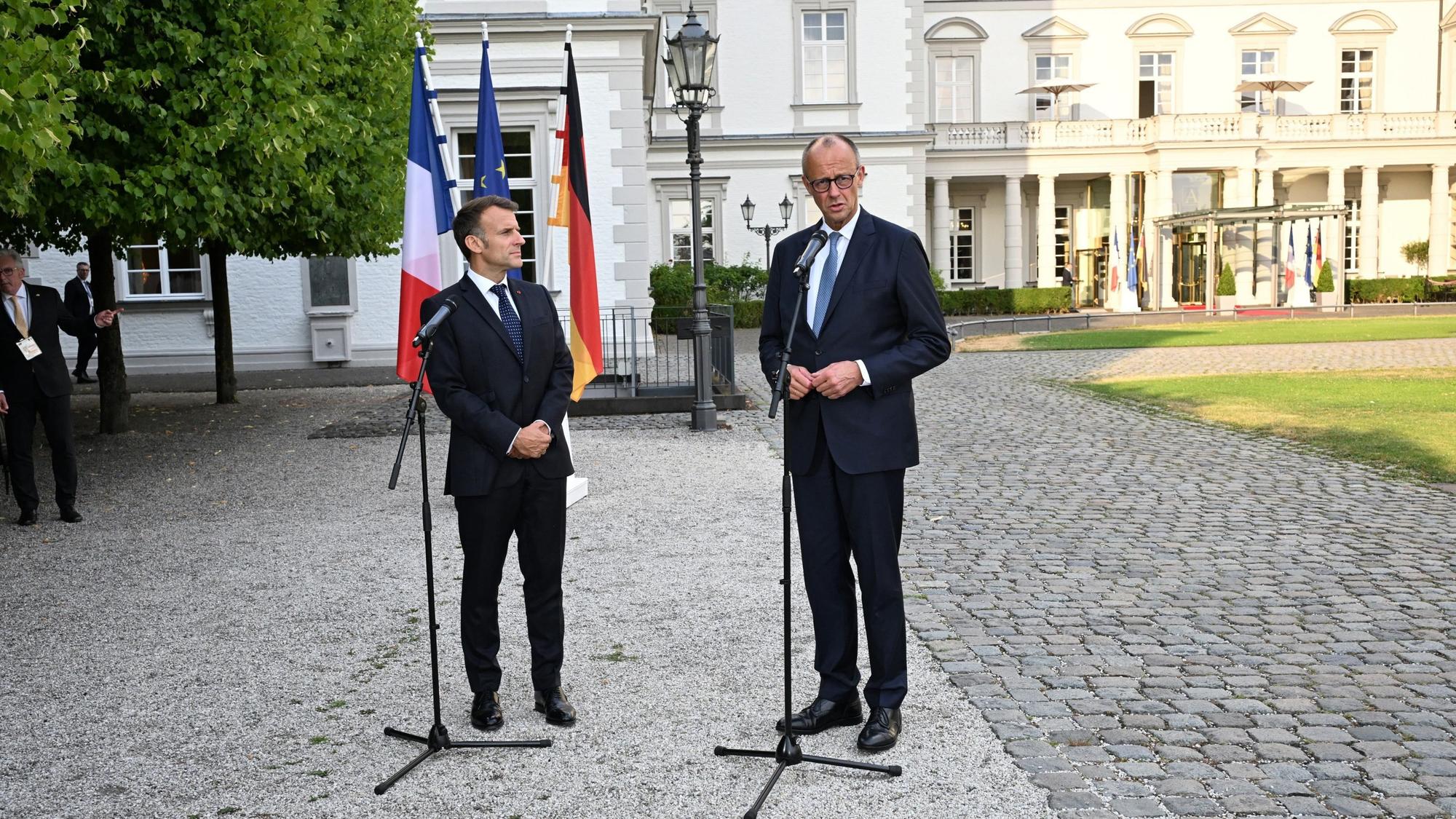 Friedrich Merz Merz und Emmanuel Macron im Althoff Grandhotel Schloss Bensberg