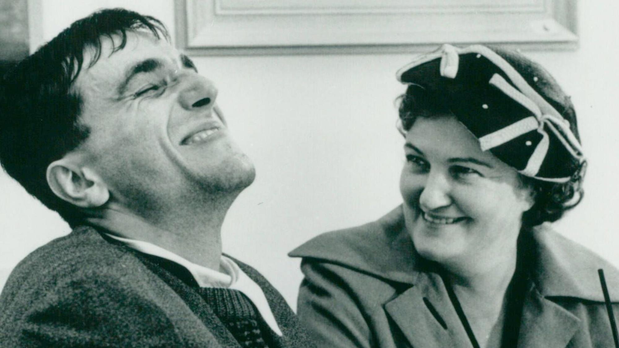 Daniel Day Lewis und Brenda Fricker in „Mein linker Fuß“.