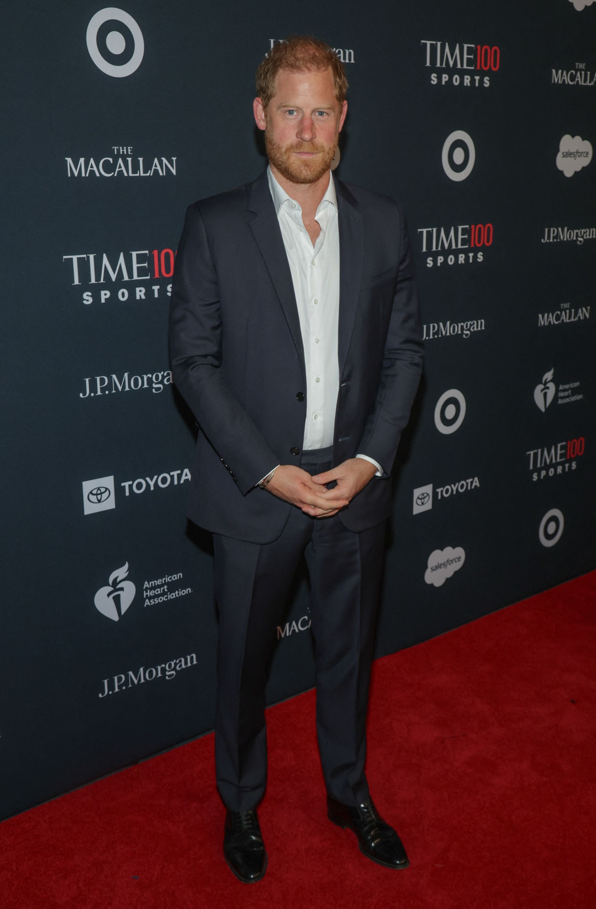 Prinz Harry ist am Donnerstagabend überraschend auf einer „TIME“-Gala in New York erschienen.