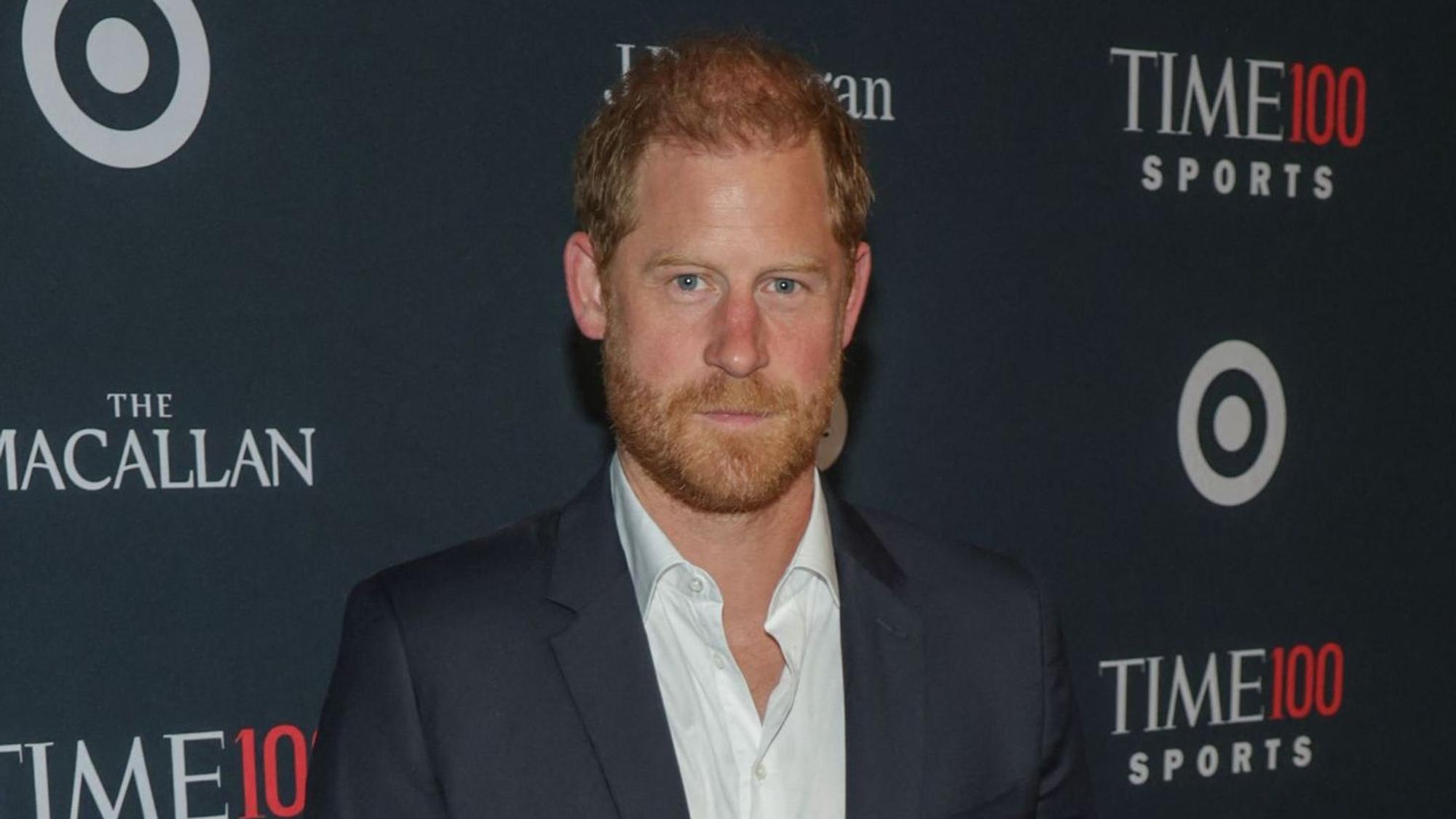 Prinz Harry ist am Donnerstagabend überraschend auf einer „TIME“-Gala in New York erschienen.