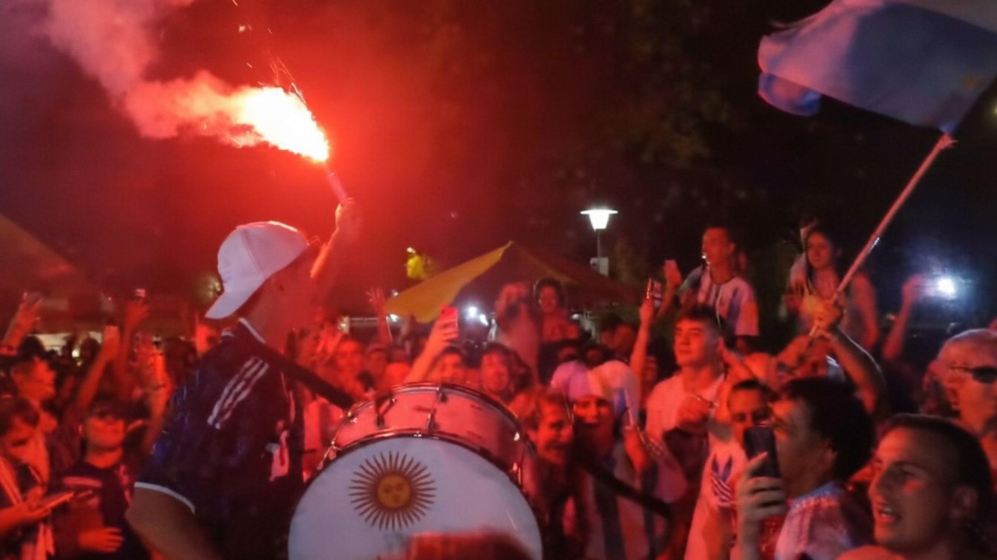 Beim WM-Halbfinale wurde auf dem Ebertplatz heftig gefeiert.
