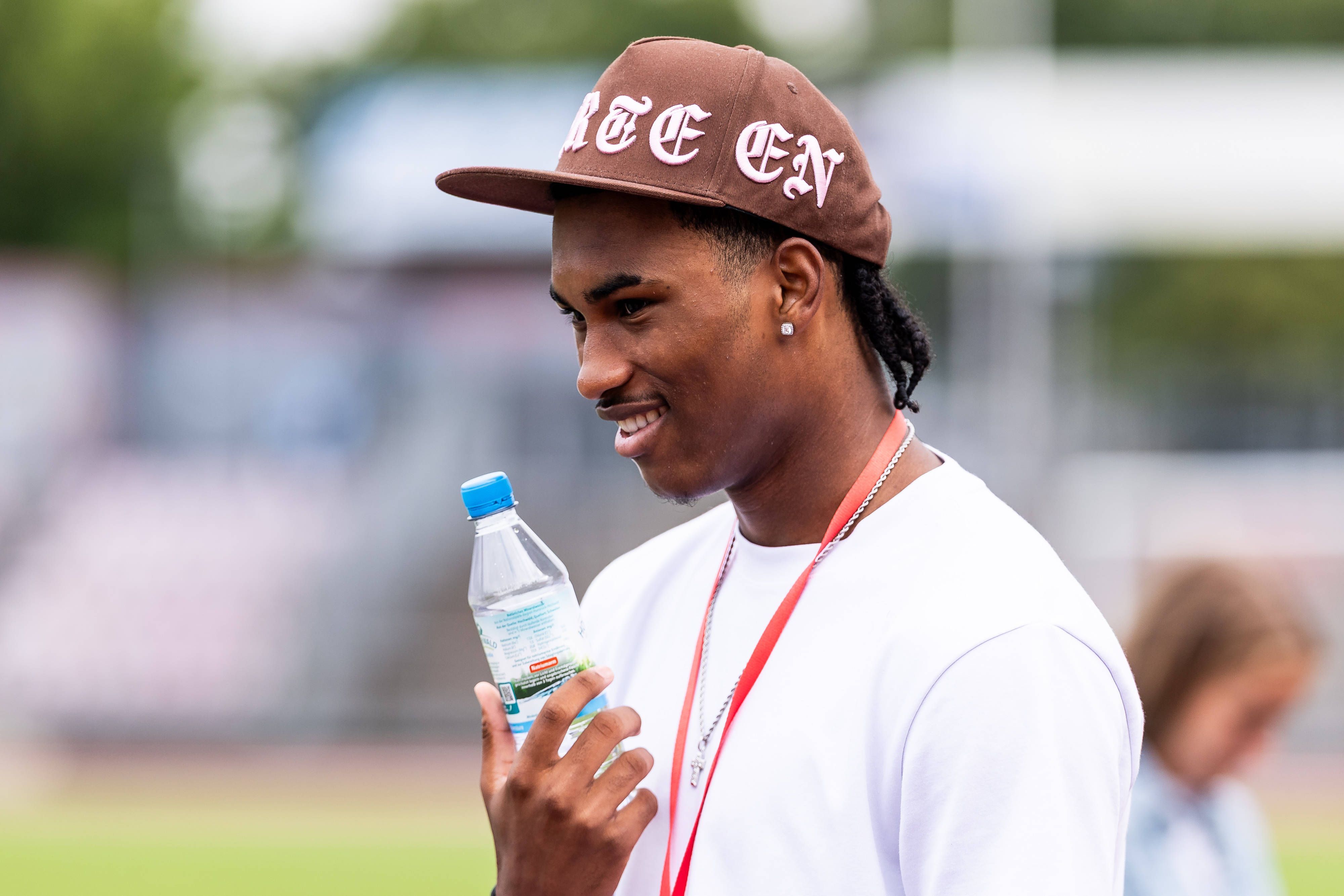 FC-Neuzugang Reigan Heskey privat beim Testspiel.