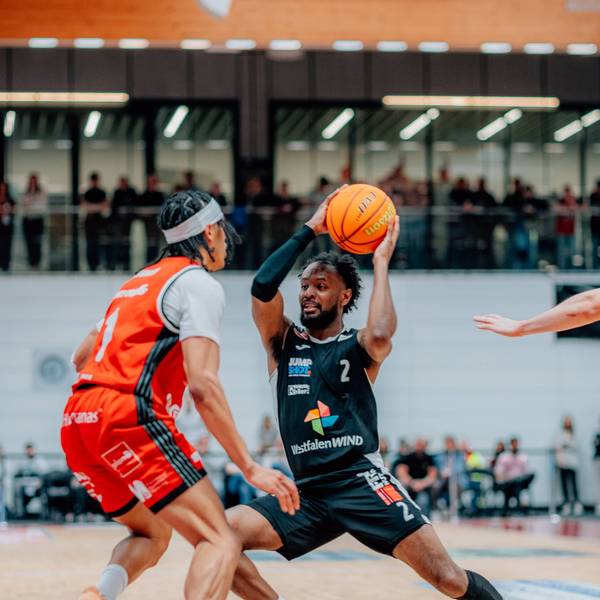 BB-2BL SBB Baskets - Paderborn Baskets Branden Michael Maughmer Paderborn Baskets waehrend der Saison 2025-2026 in der 2. Barmer Basketball Bundesliga Pro A am 30. Spieltag zwischen SBB Baskets und Paderborn Baskets in der Wolfgang-Lakenmacher-Halle am 4. April 2026 in Magdeburg, Sachsen Anhalt, Deutschland *** BB 2BL SBB Baskets Paderborn Baskets Branden Michael Maughmer Paderborn Baskets during the 2025 2026 season in the 2 Barmer Basketball Bundesliga Pro A on matchday 30 between SBB Baskets and Paderborn Baskets at the Wolfgang Lakenmacher Halle on April 4, 2026 in Magdeburg, Sachsen Anhalt, Germany