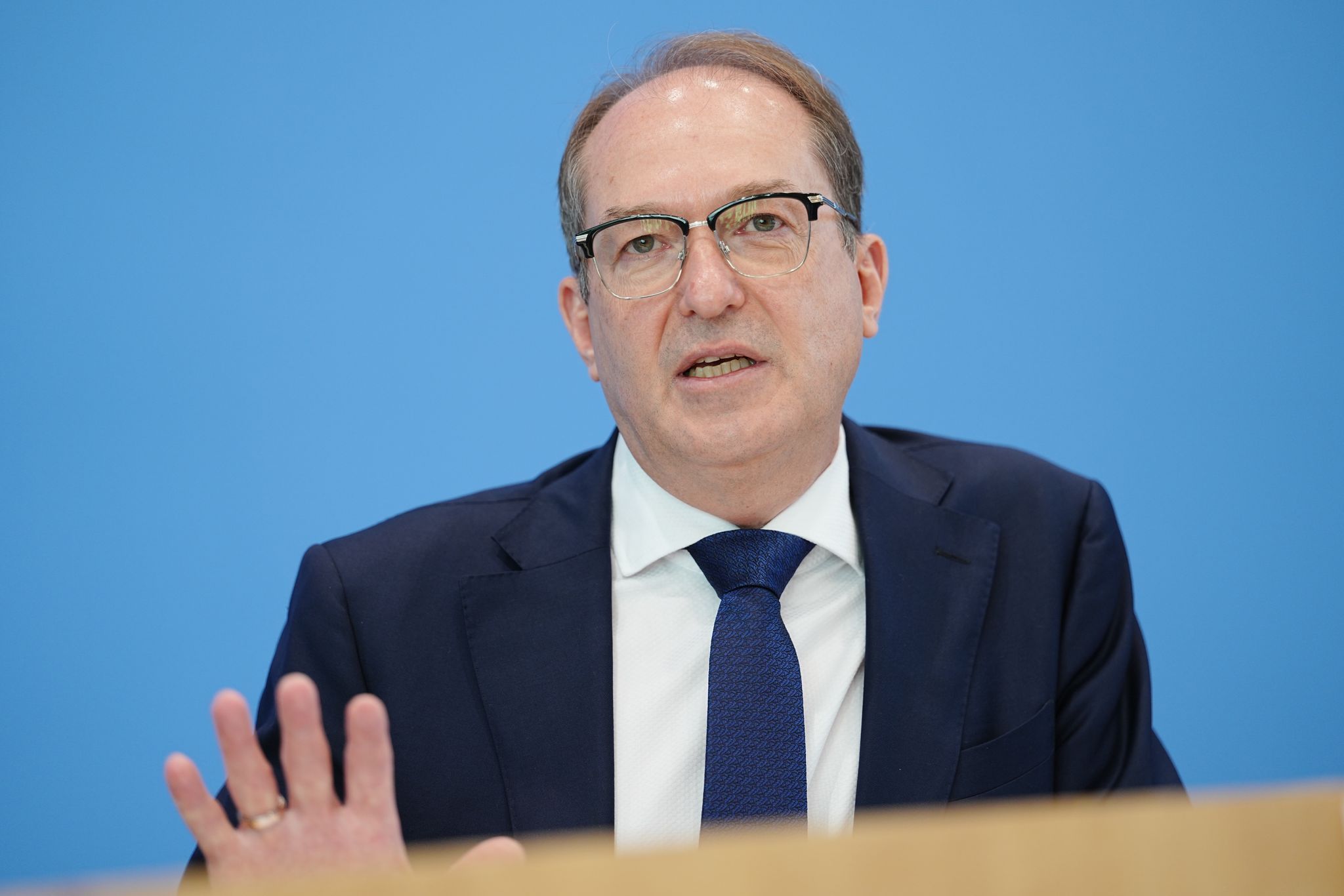 Alexander Dobrindt gilt als erfolgreichster Minister des Kabinetts Merz.
