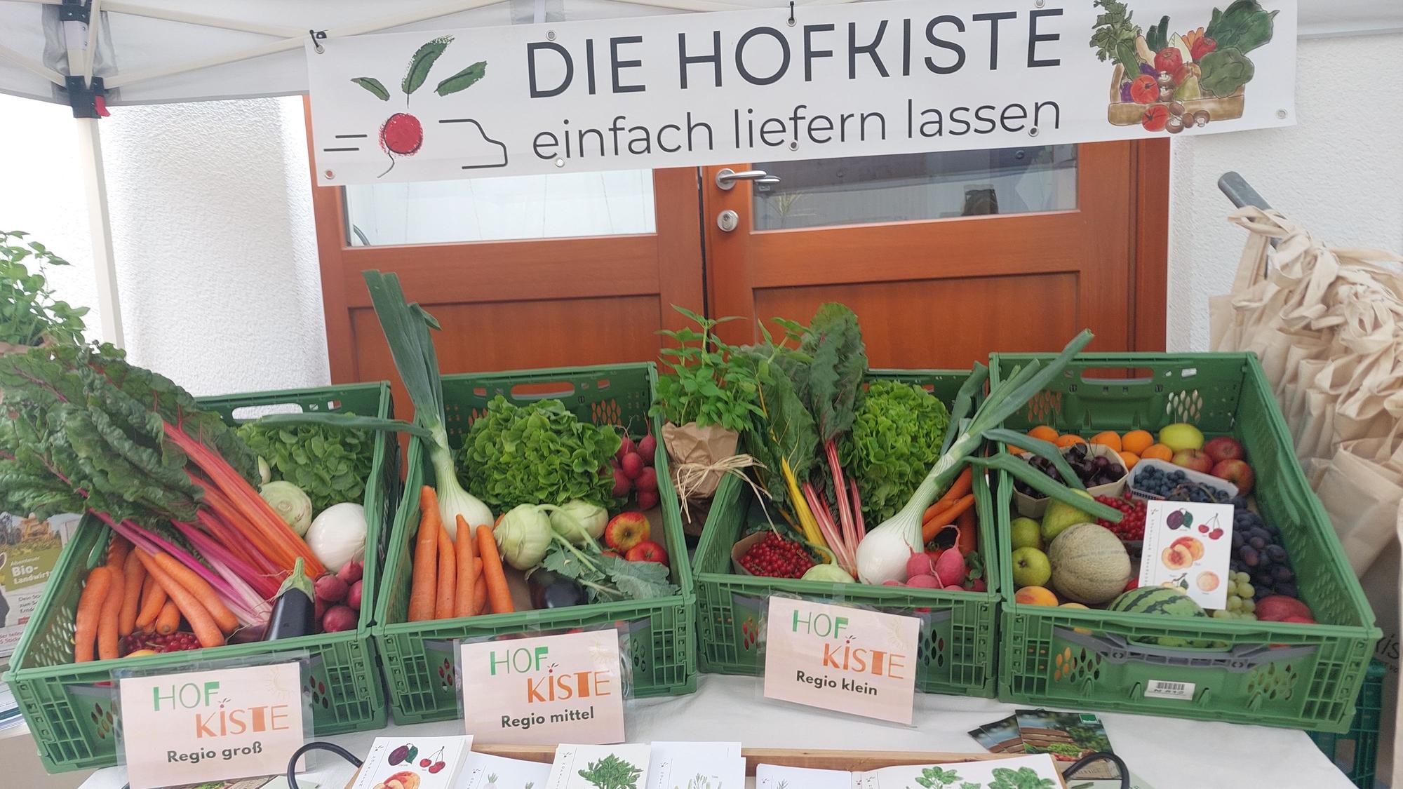 Die Hofkisten werden individuell nach Kundenwünschen zusammengestellt.